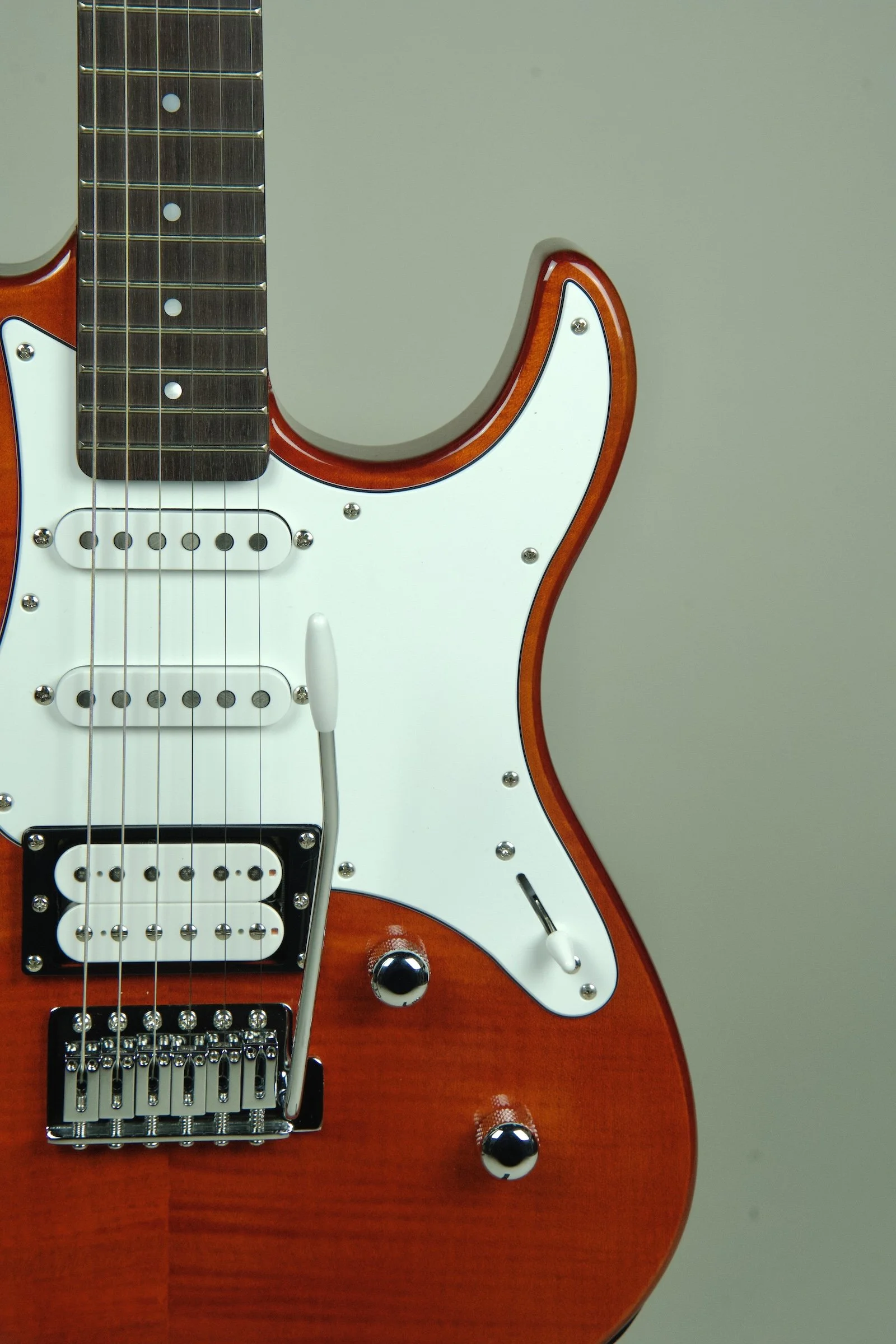 Yamaha PAC212VFM PACIFICA ELECTRIC GUITAR - Caramel Brown5.jpeg