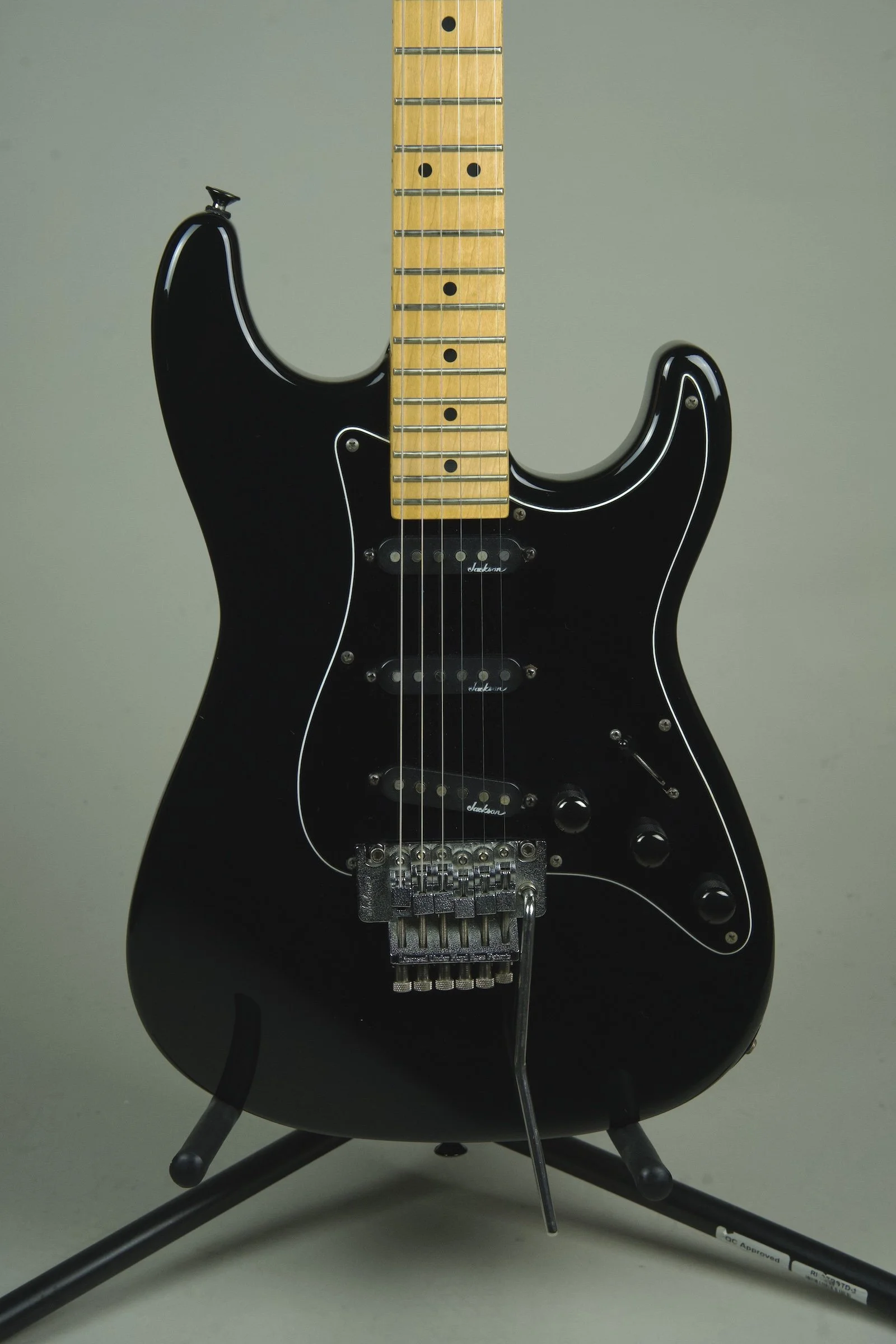 Used 1986 Charvel 1A Electric Guitar Made in Japan2.jpeg