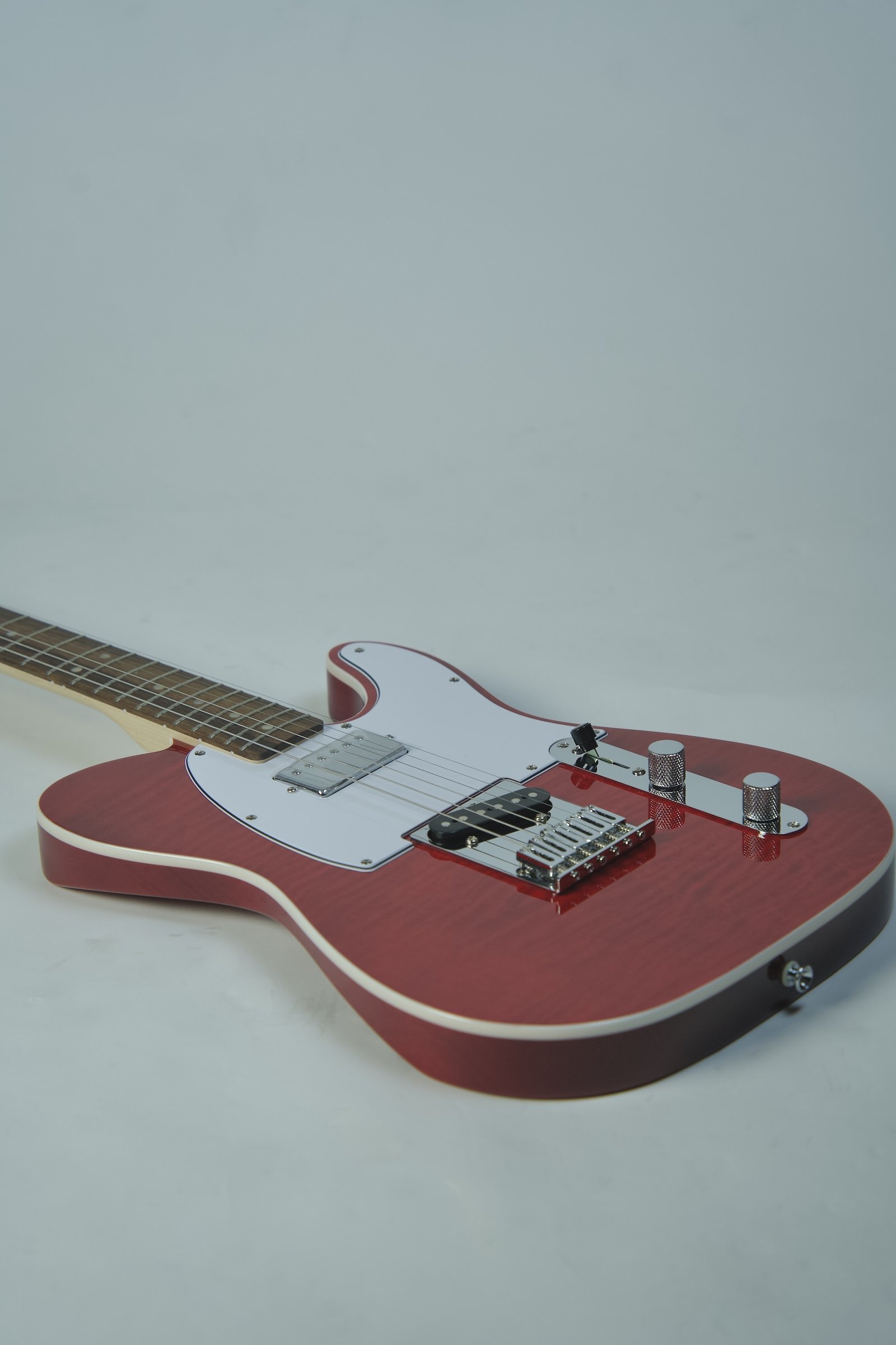 Squier Affinity Series Telecaster FMT SH Electric Guitar Transparent Crimson10.jpeg