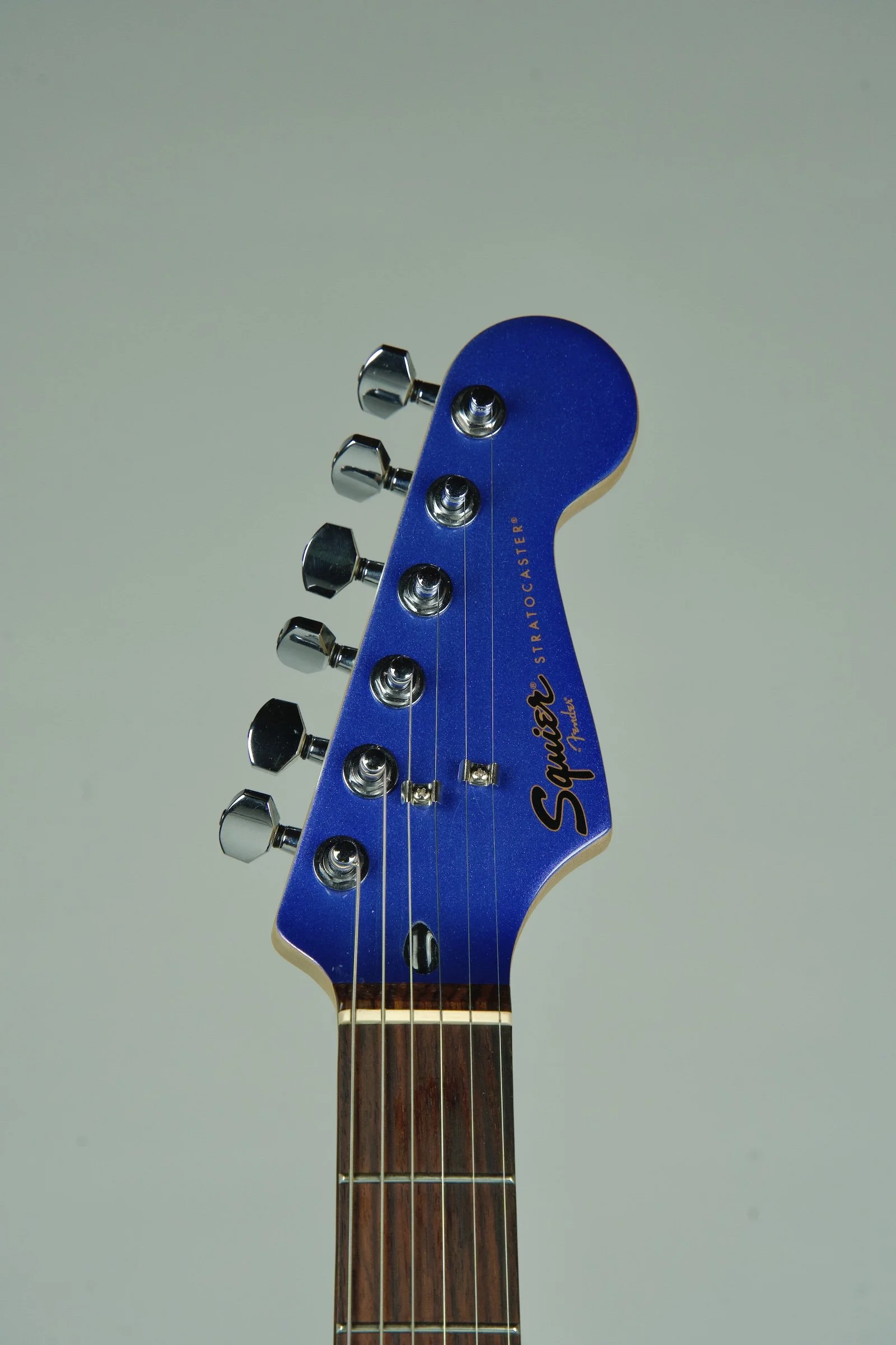 Used 2018 Squier Contemporary HSS Stratocaster Electric Guitar - Ocean Blue Metallic3.jpeg