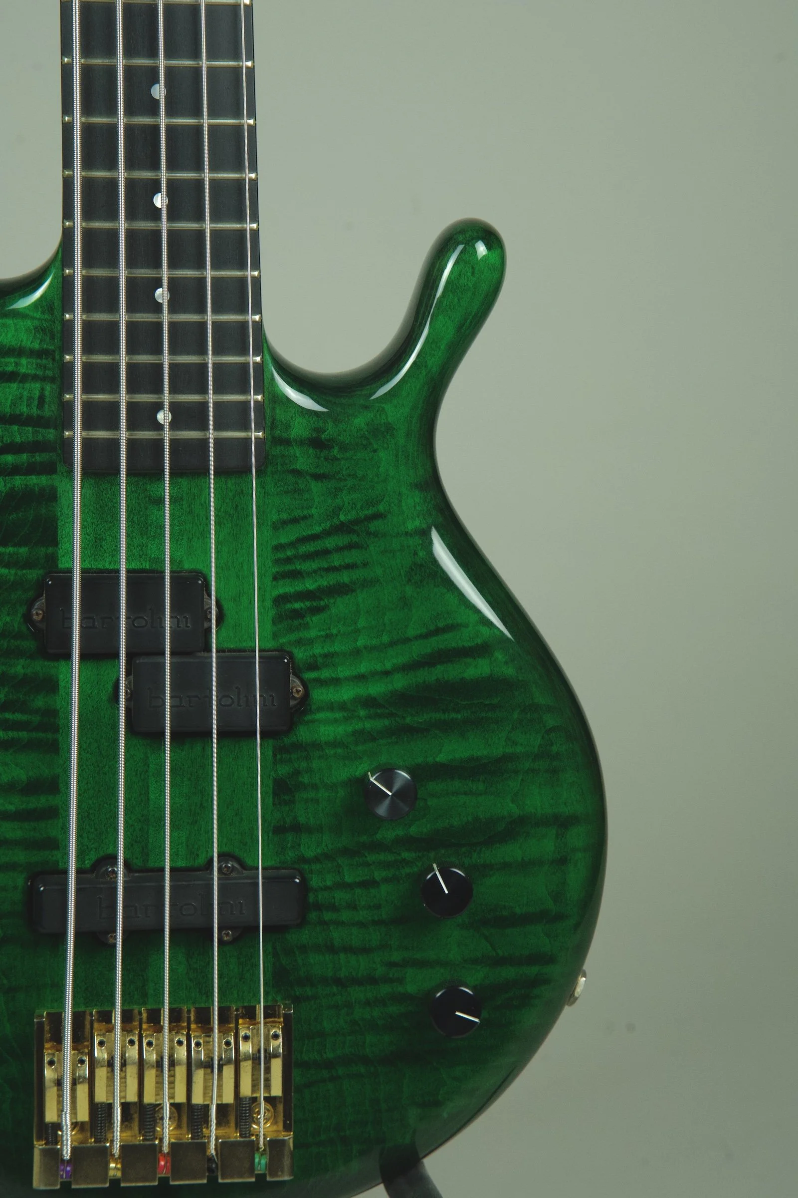 Pedulla MVP 5 String Bass Guitar12.jpeg