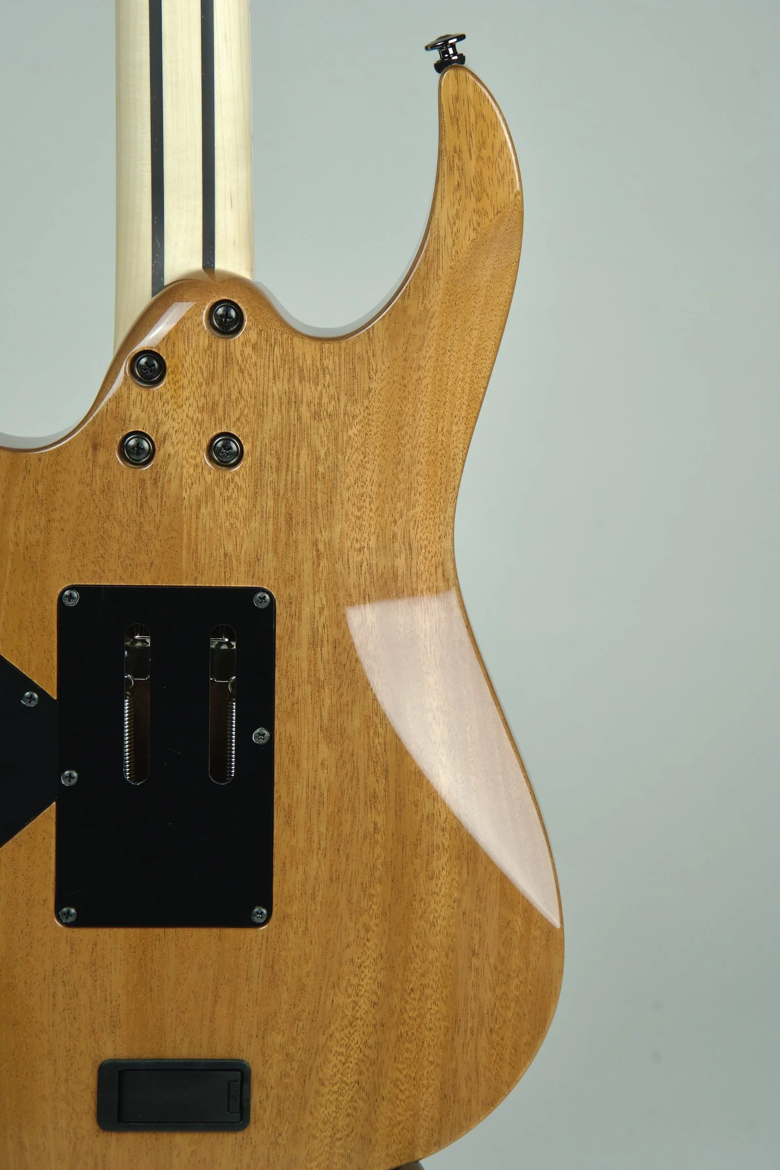 Ibanez Prestige RG5120 Electric Guitar - Polar Lights11.jpeg