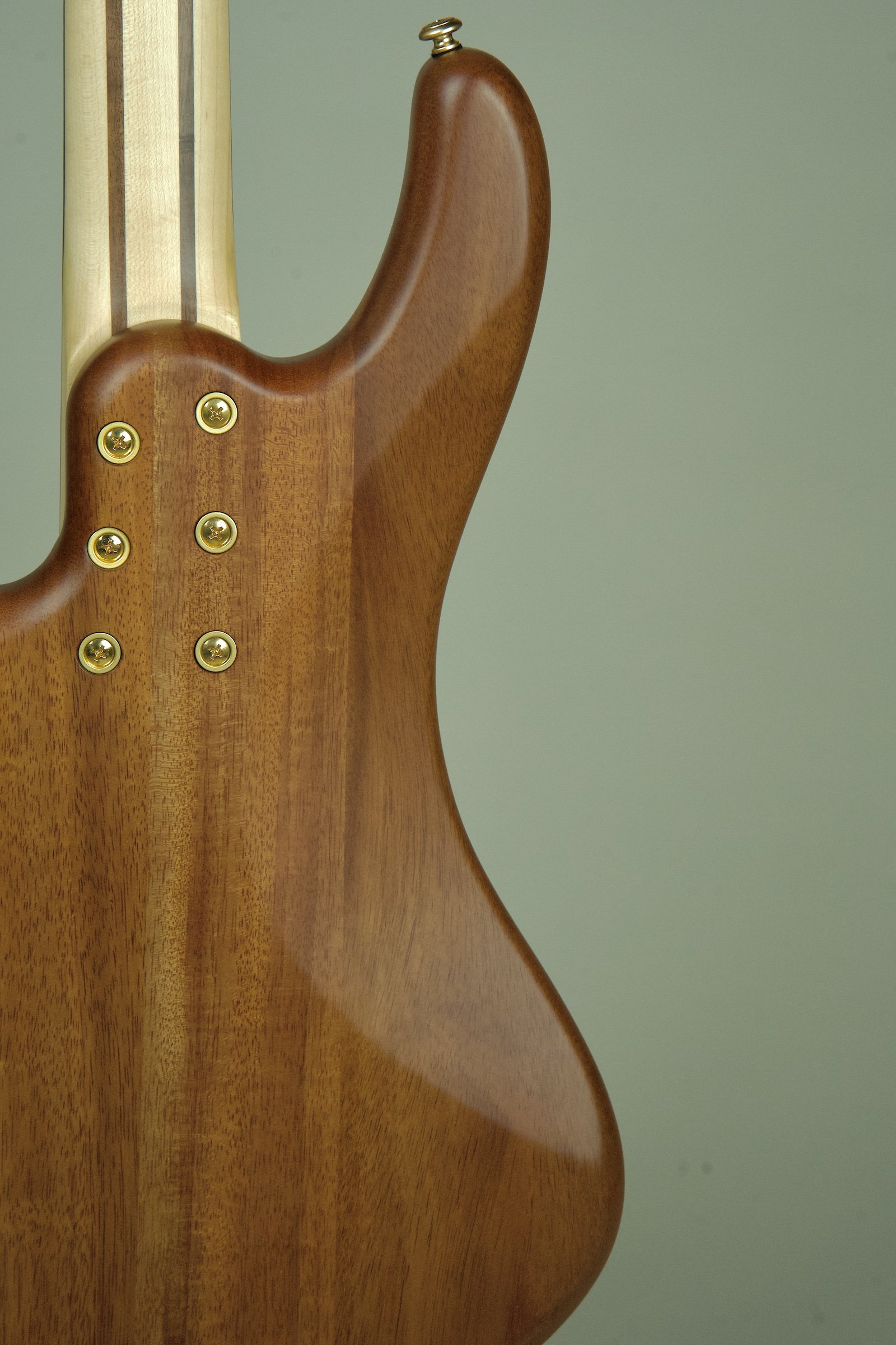 Schecter Stiletto Custom 4 Bass Guitar - Natural12.jpeg