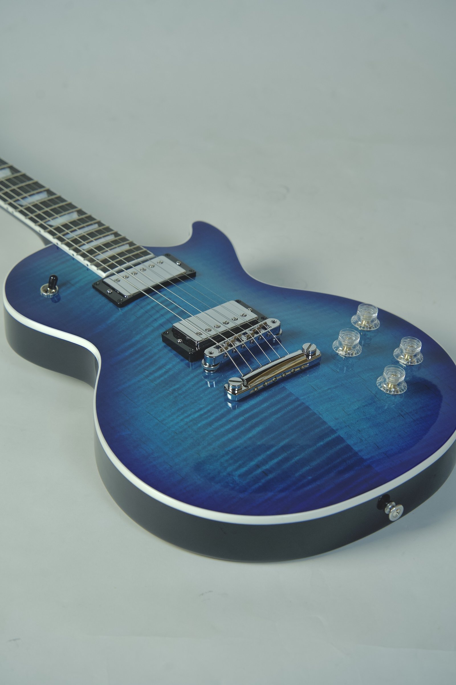 Used Gibson Les Paul Modern Cobalt Burst12.jpeg
