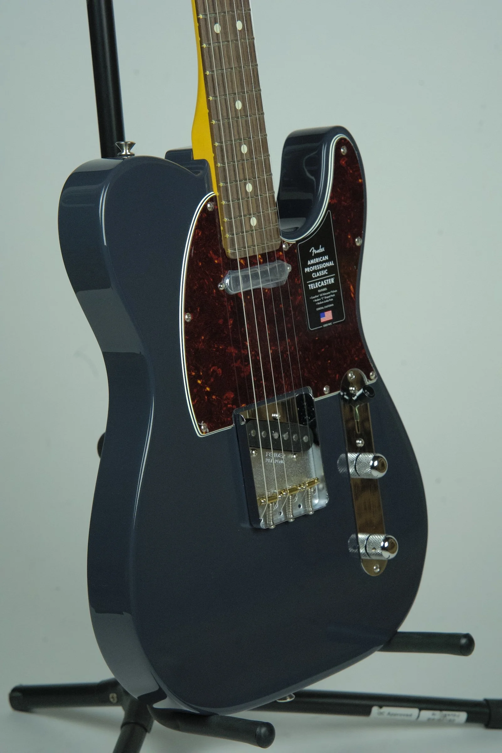 Fender American Professional Classic Telecaster - Faded Black16.jpeg