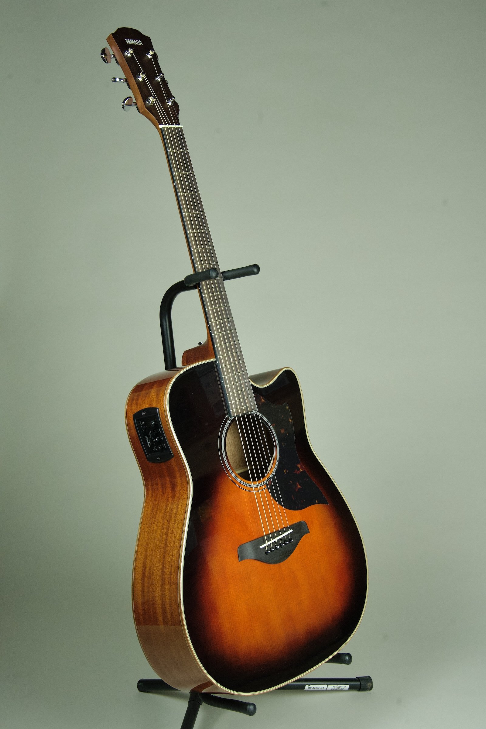 Yamaha A1M TBS Acoustic Electric Tobacco Sunburst11.jpeg