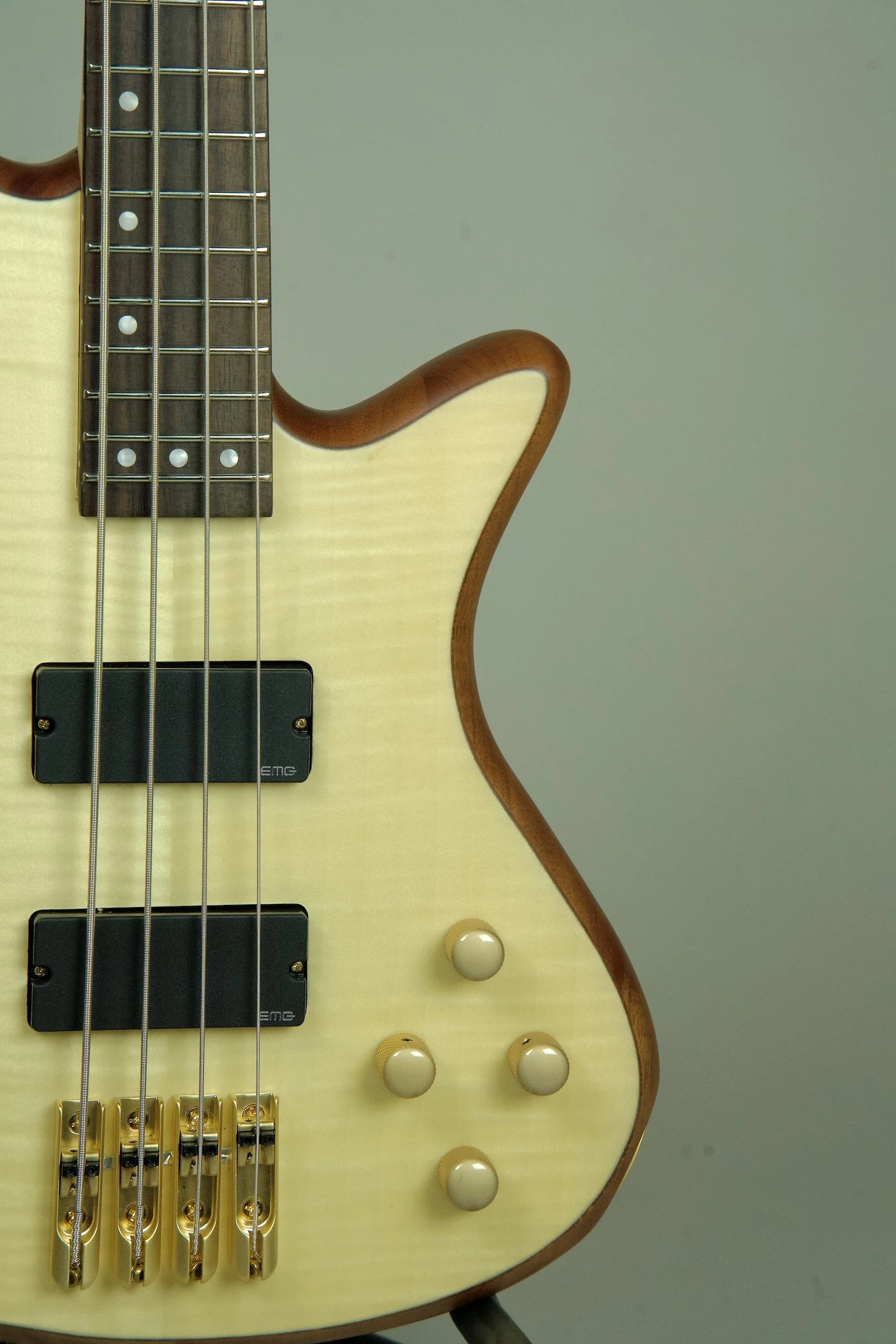 Schecter Stiletto Custom 4 Bass Guitar - Natural3.jpeg