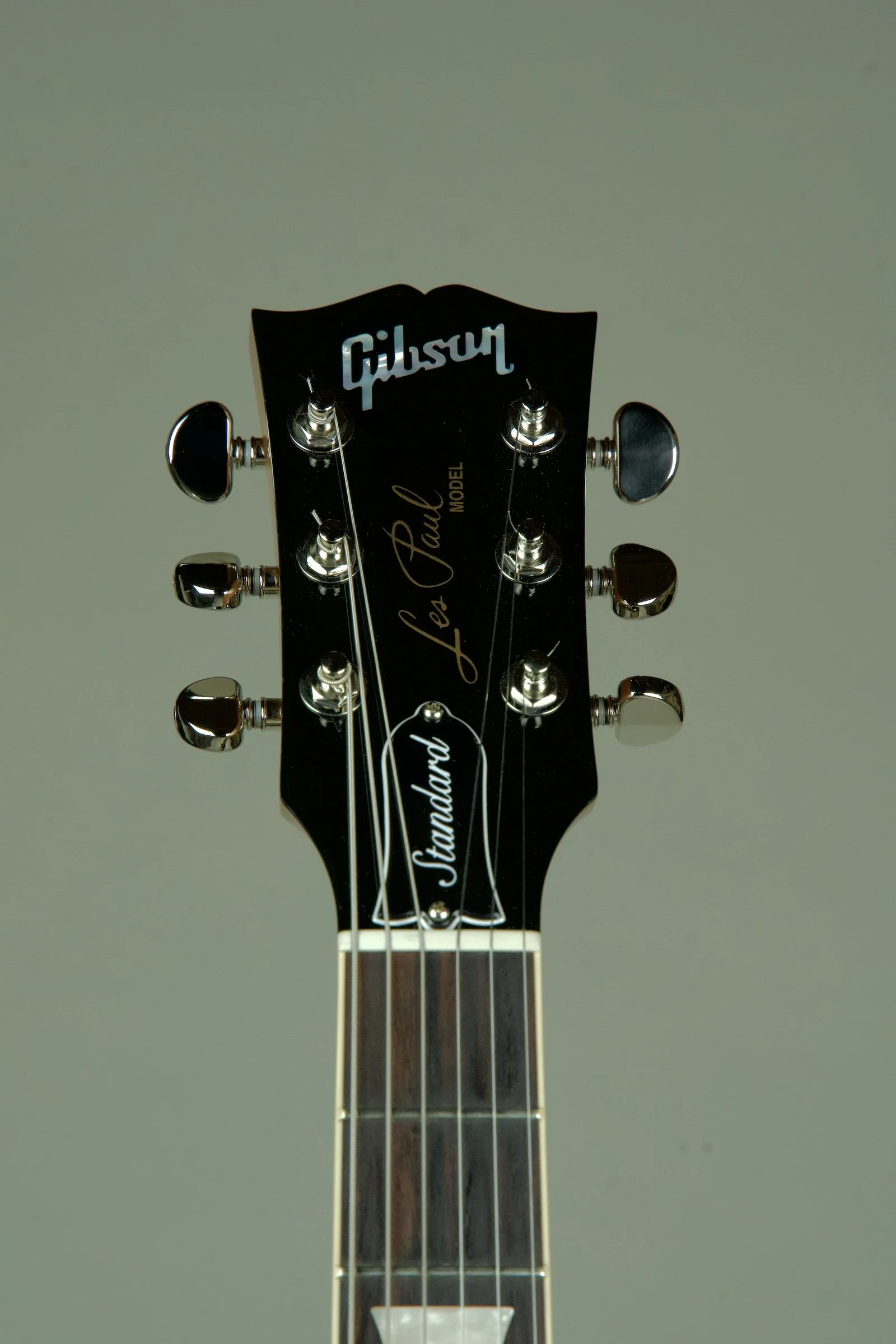 Used Gibson Les Paul Standard 60s Electric Guitar Sparkling Burgandy7.jpeg