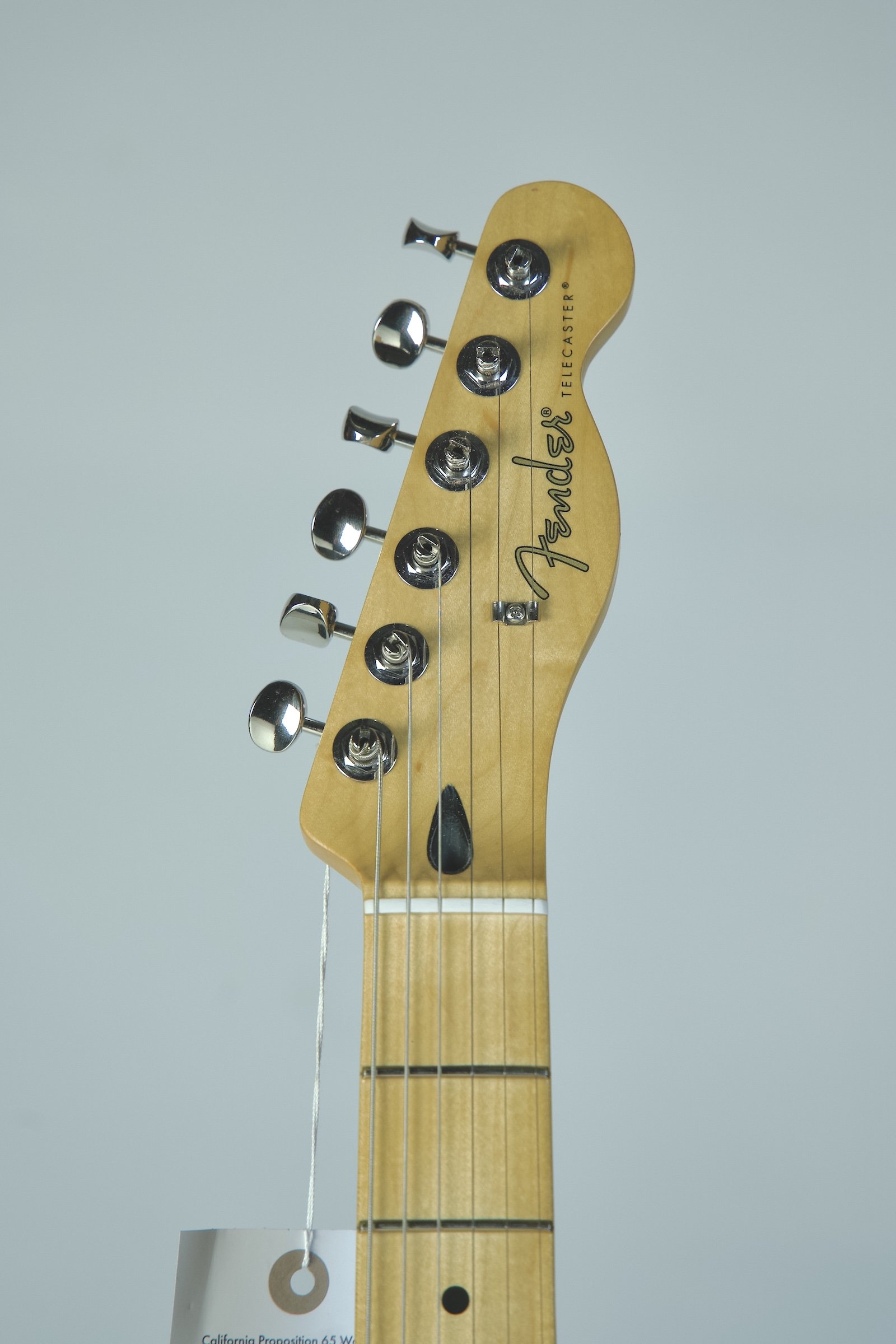 Fender Player II Tele Butterscotch Blonde3.jpeg