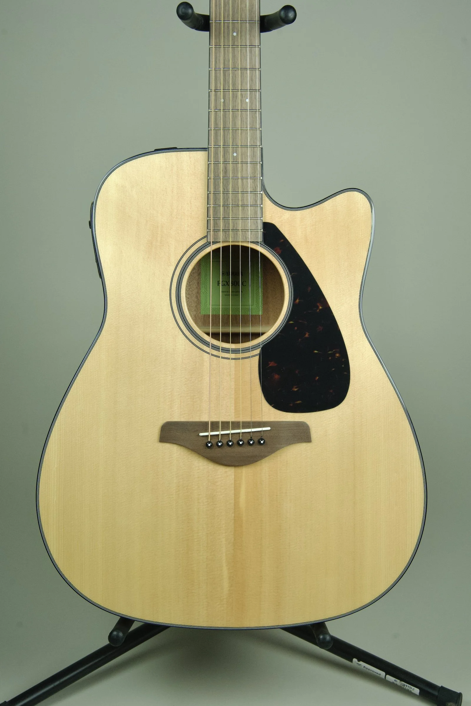Yamaha FGX800C Acoustic Electric Guitar