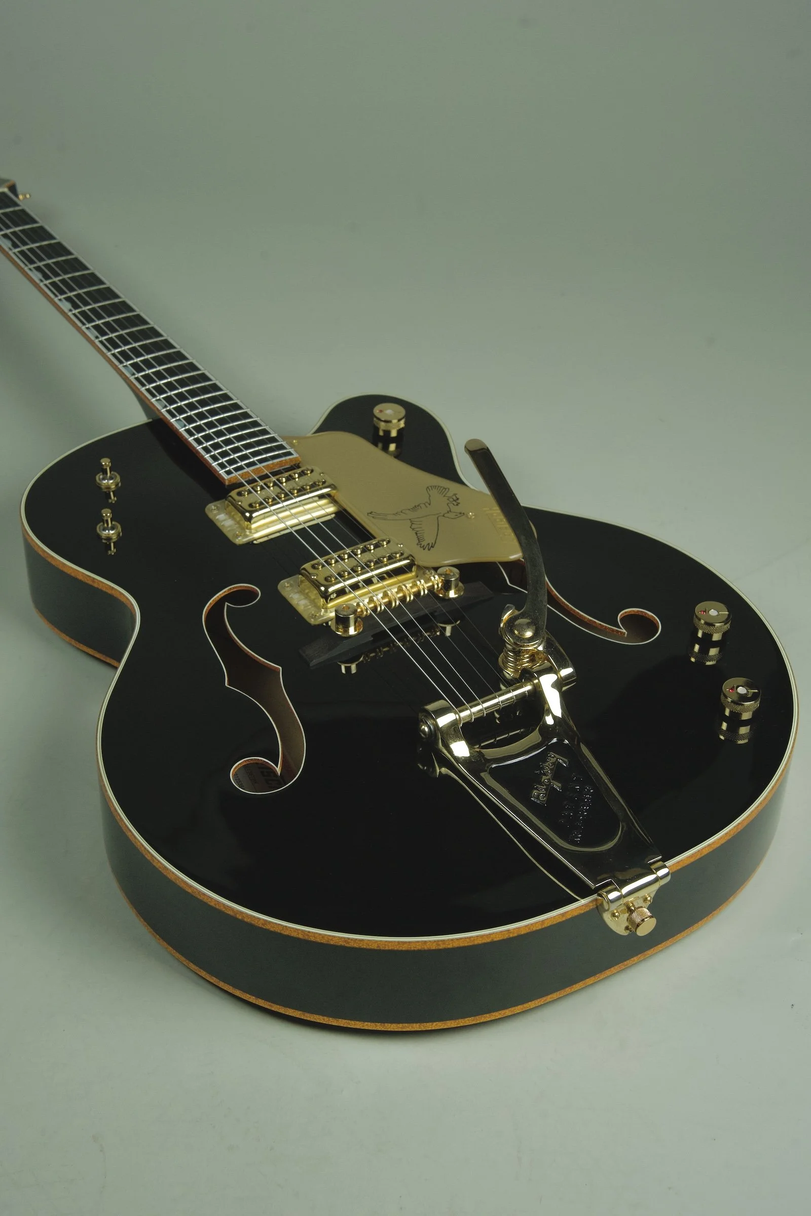 2013 Gretsch G6136TBK Black Falcon Hollowbody Electric Guitar 25.jpeg