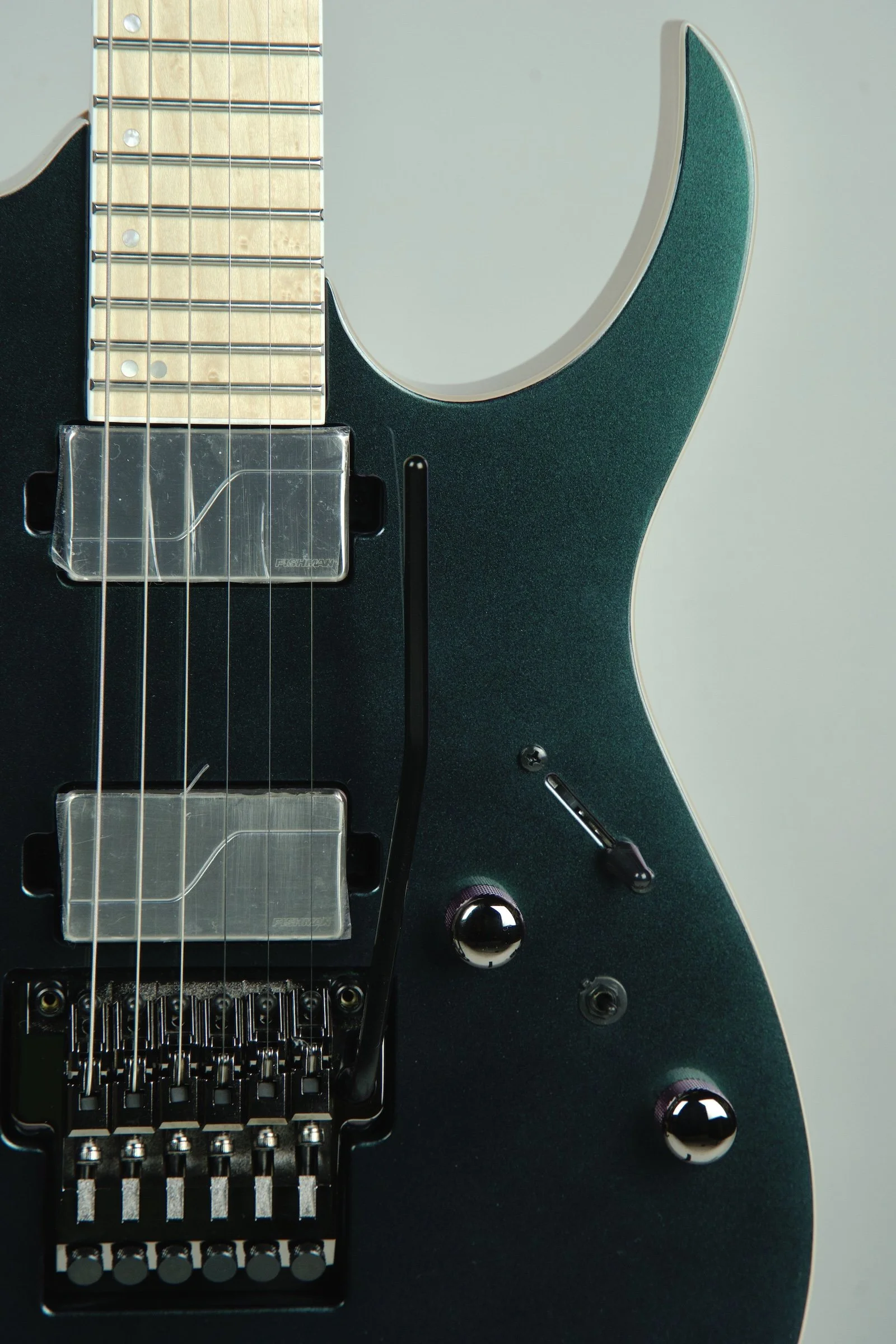 Ibanez Prestige RG5120 Electric Guitar - Polar Lights6.jpeg