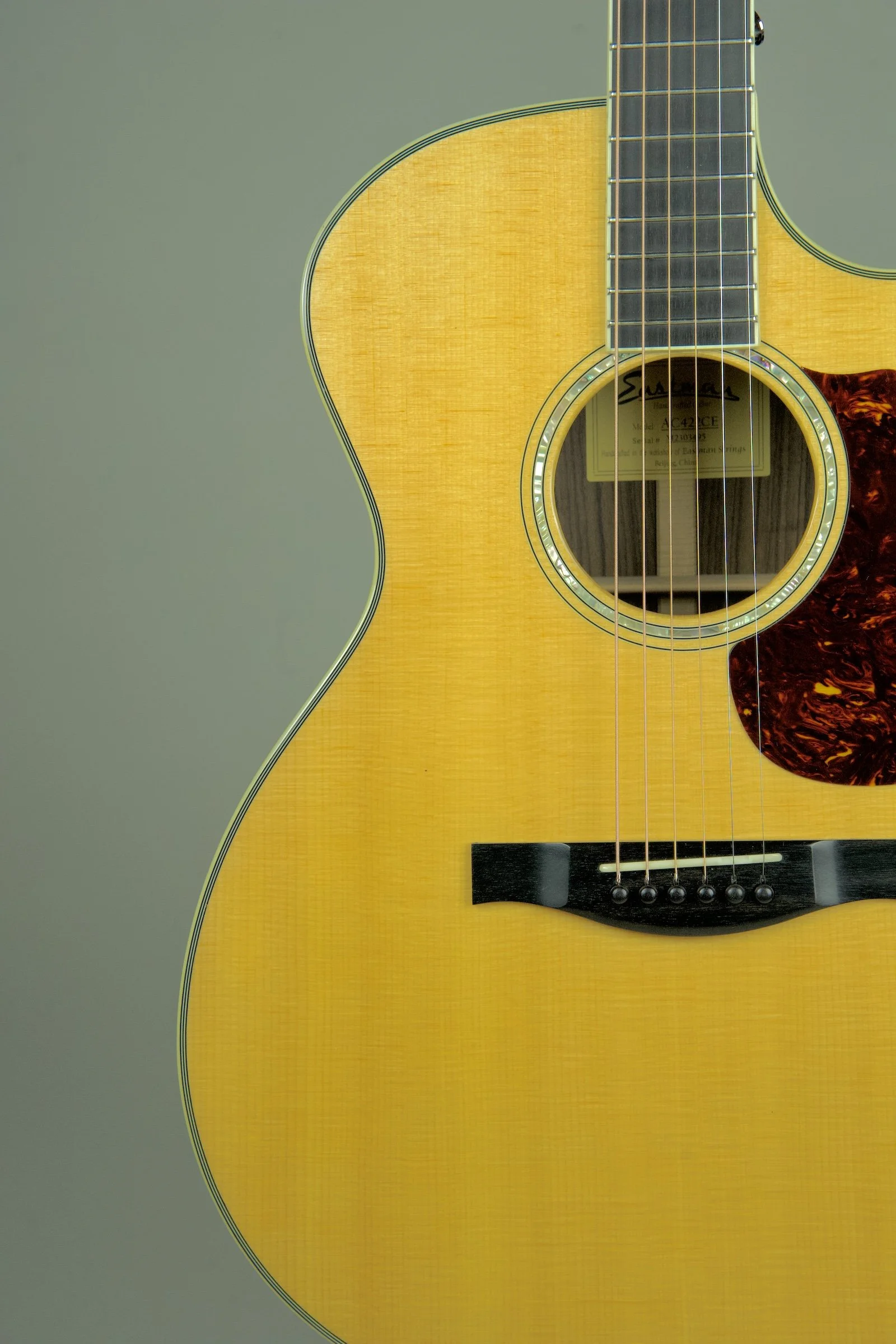 Used Eastman AC422CE Acoustic Electric Guitar3.jpeg