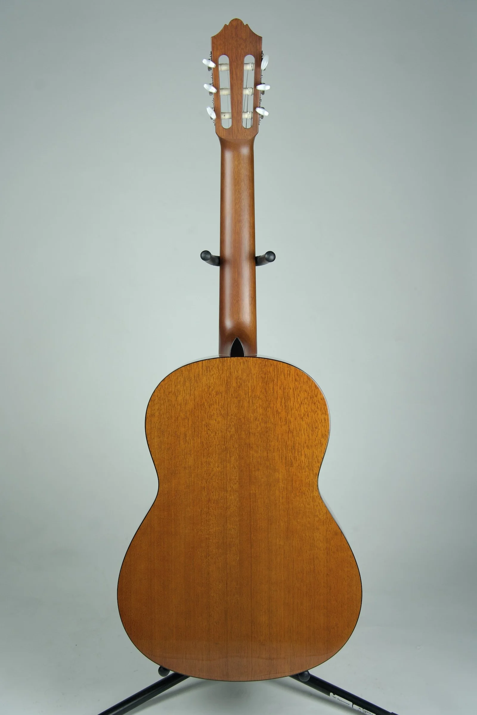 Yamaha CG142-CH Classical Guitar4.jpeg