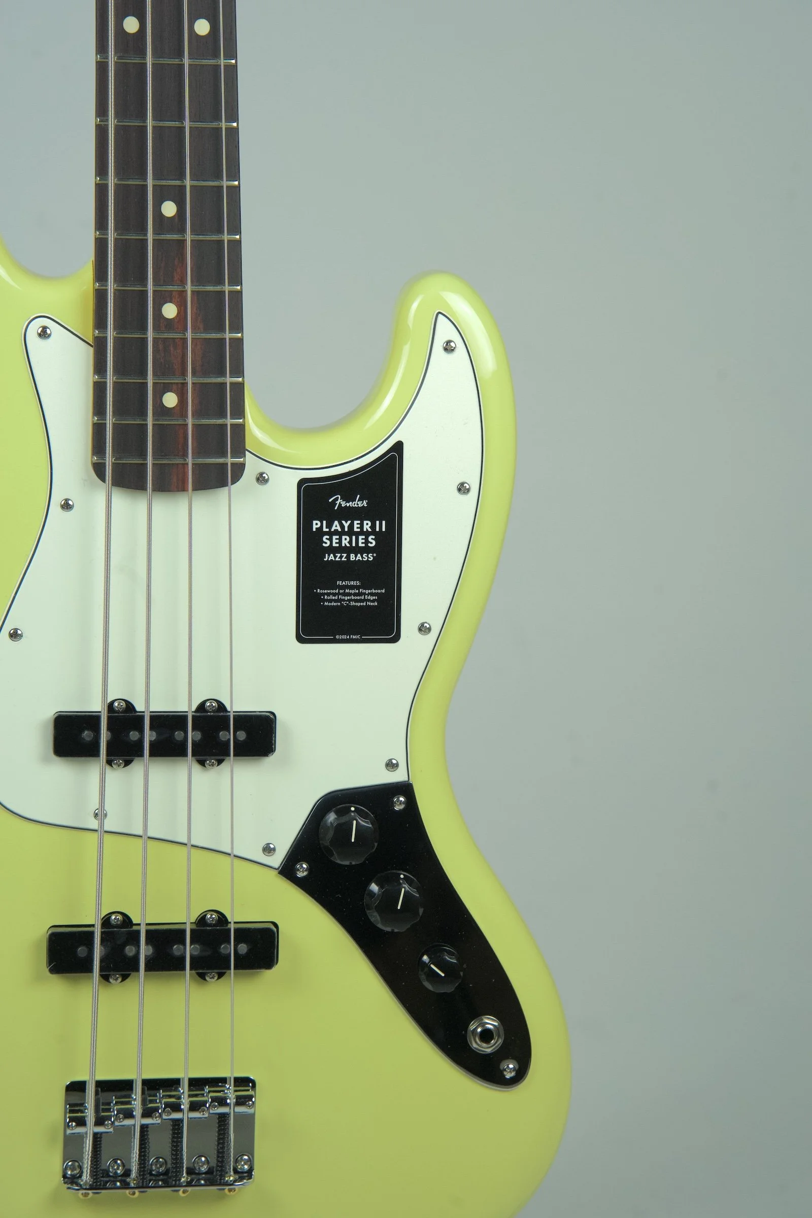 Fender Player II Jazz Bass - Hialeah Yellow5.jpeg