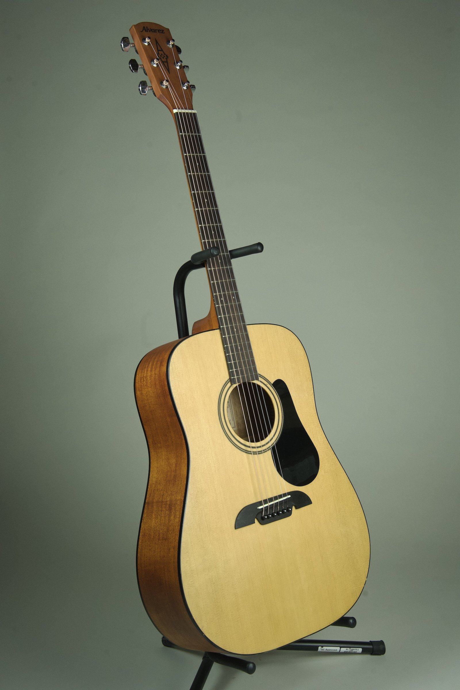 Used Alvarez RD12 Acoustic Guitar7.jpeg