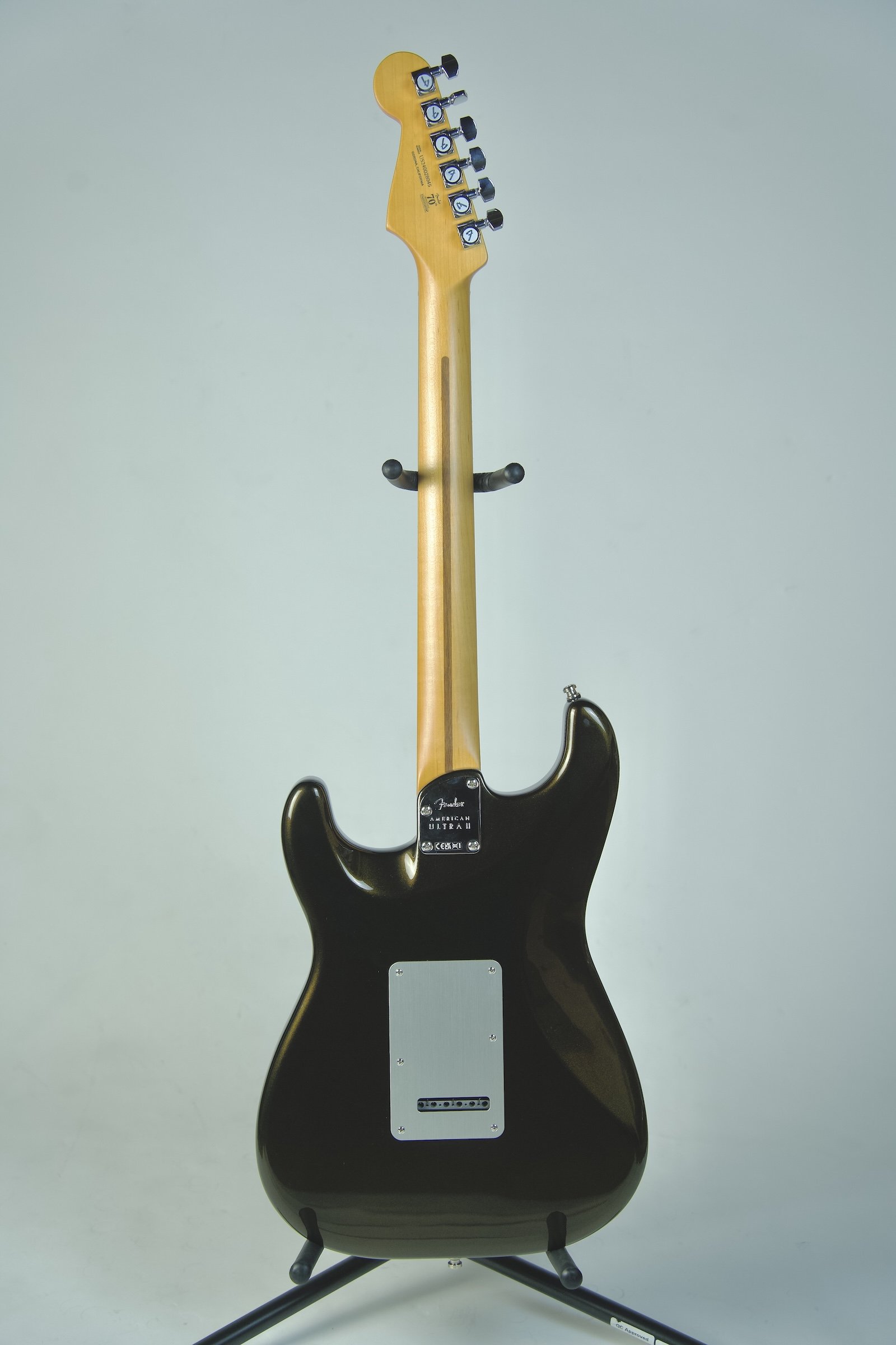 Used Fender American Ultra II Stratocaster Texas Tea6.jpeg