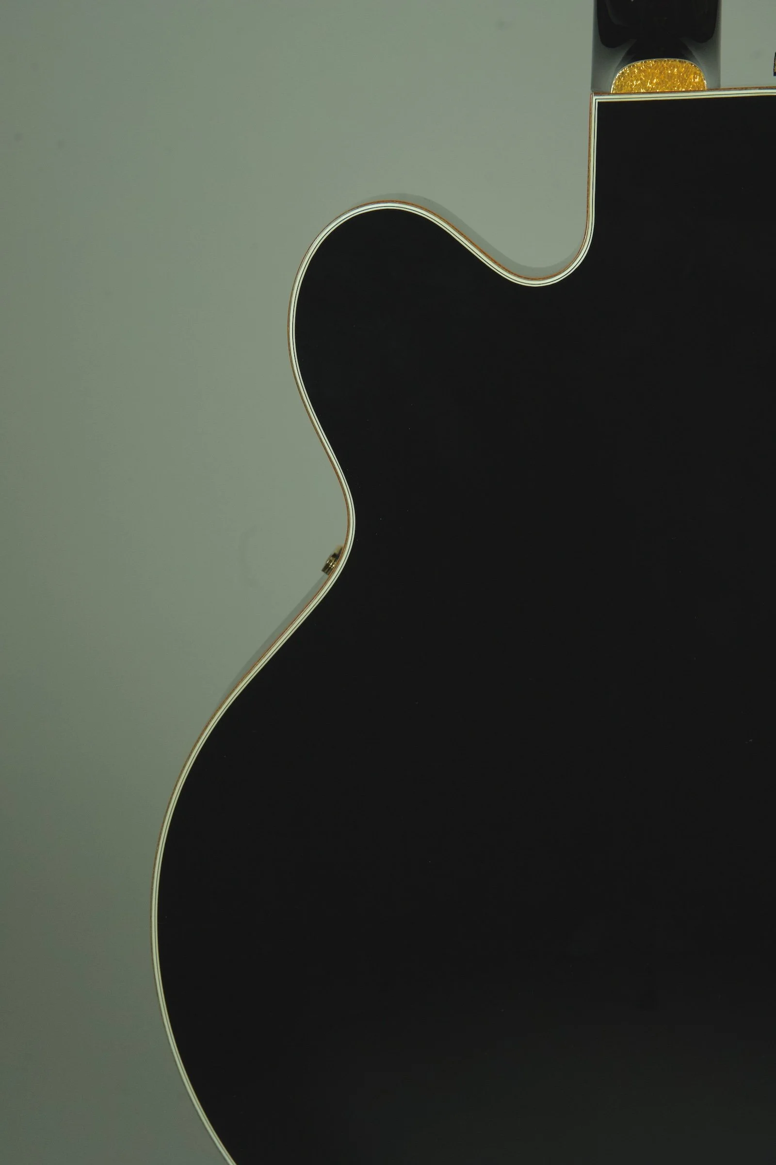 2013 Gretsch G6136TBK Black Falcon Hollowbody Electric Guitar 13.jpeg
