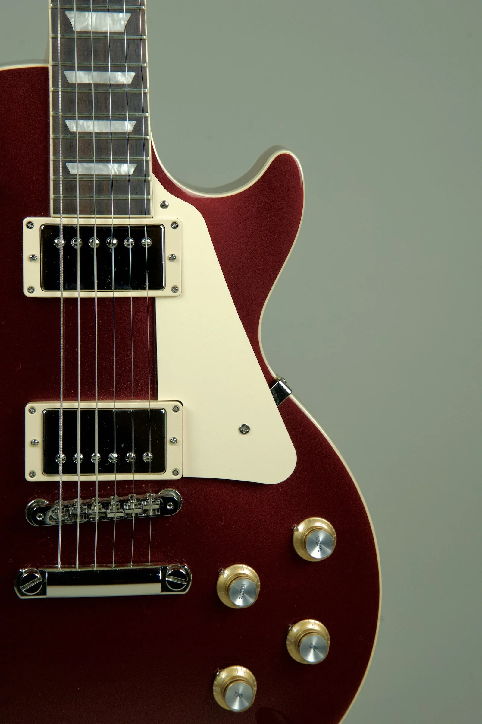 Used Gibson Les Paul Standard 60s Electric Guitar Sparkling Burgandy4.jpeg