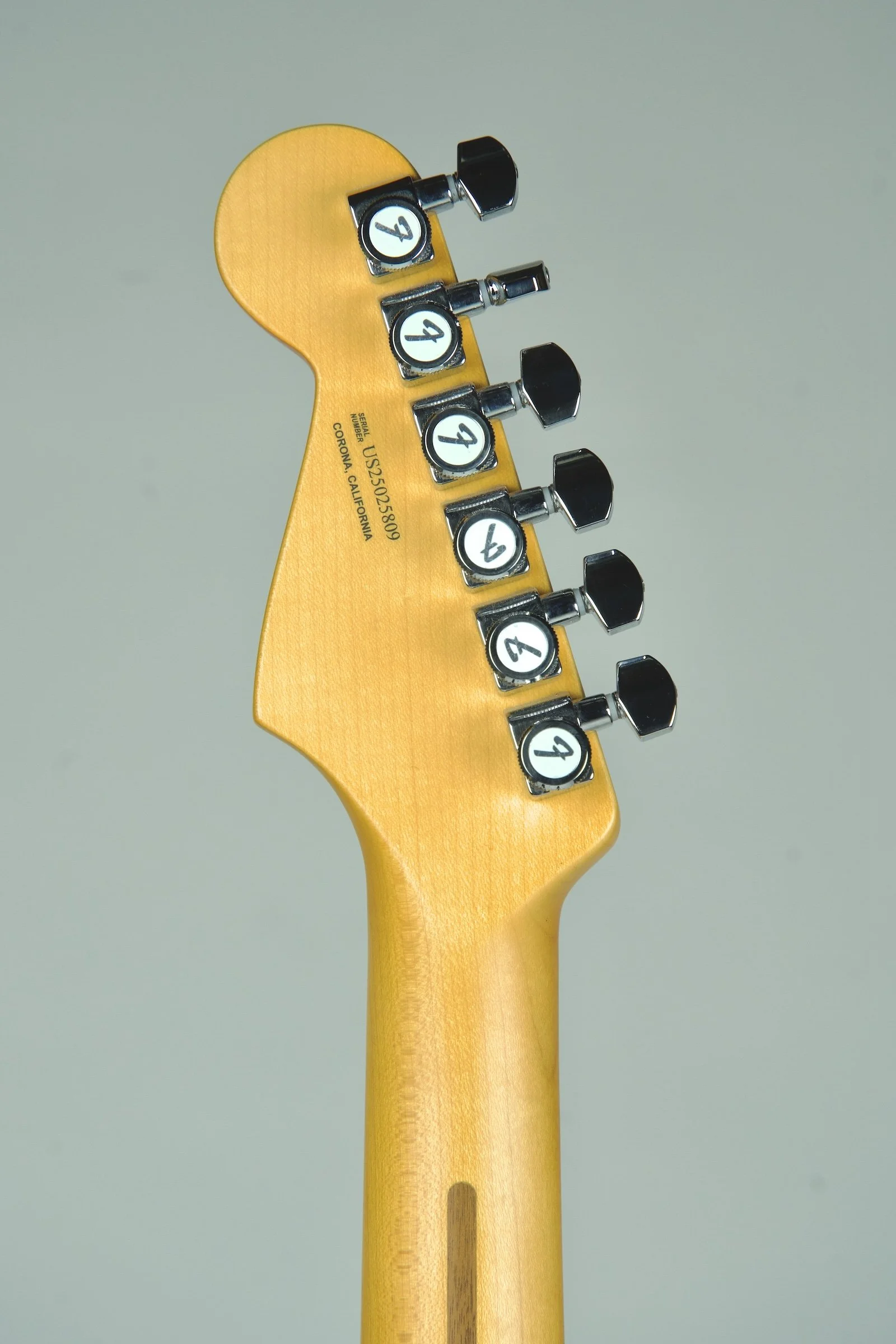 Fender American Ultra II Stratocaster Electric Guitar - Avalanche10.jpeg (Copy)