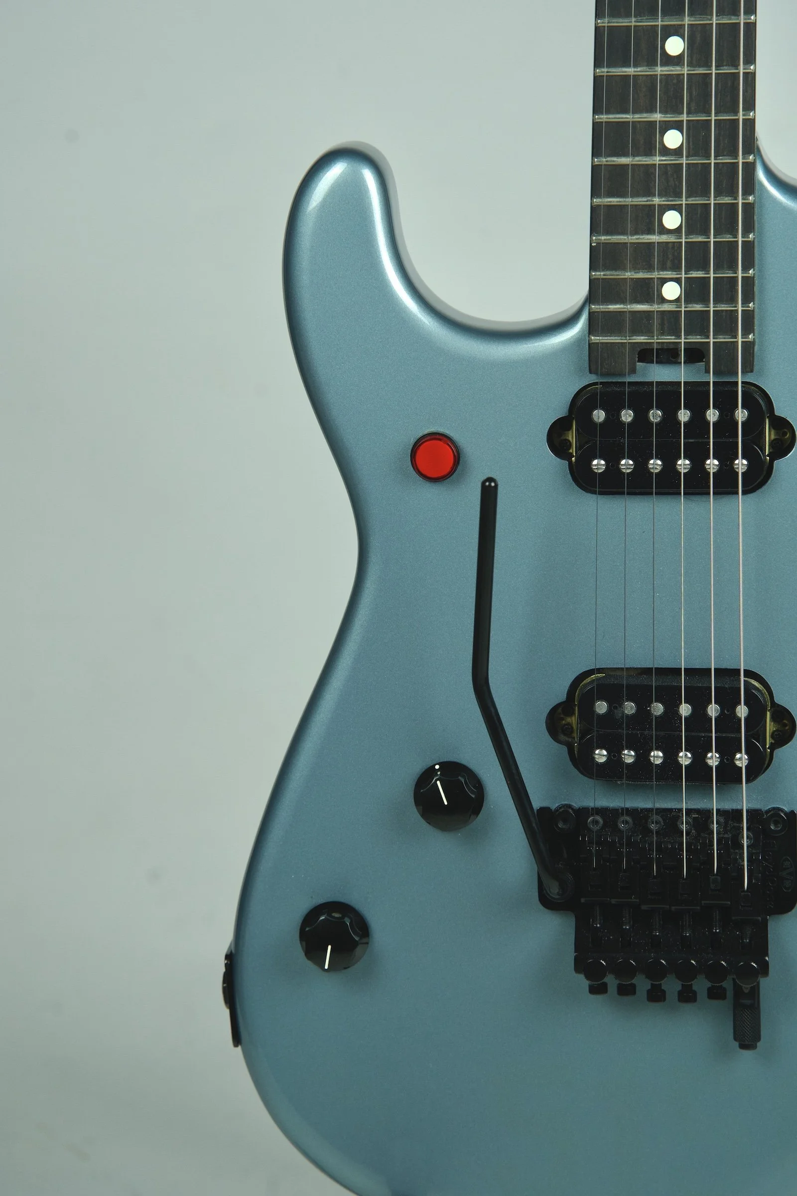 Used EVH 5150 Standard Left Handed Electric Guitar - Ice Blue Metallic4.jpeg