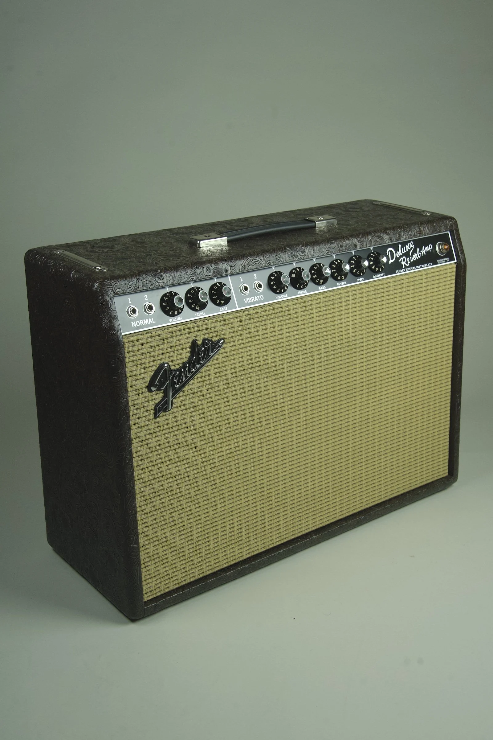 Fender Limited Edition '65 Deluxe Reverb Western CB 8.jpeg