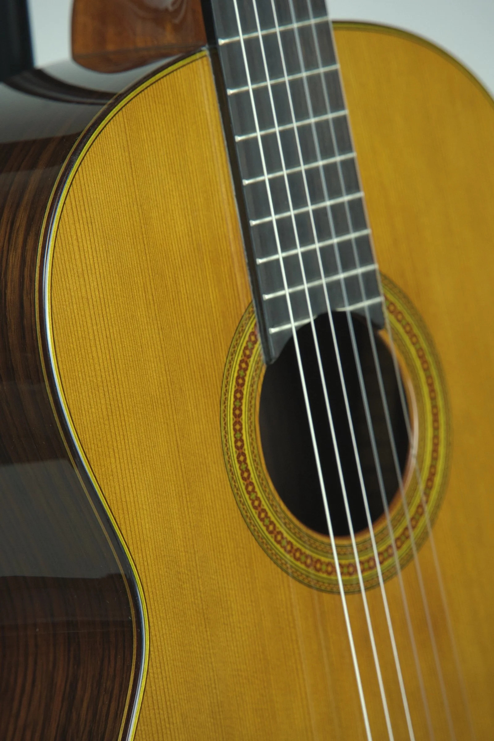 Yamaha Red Label GC32 Classical Guitar 15.jpeg