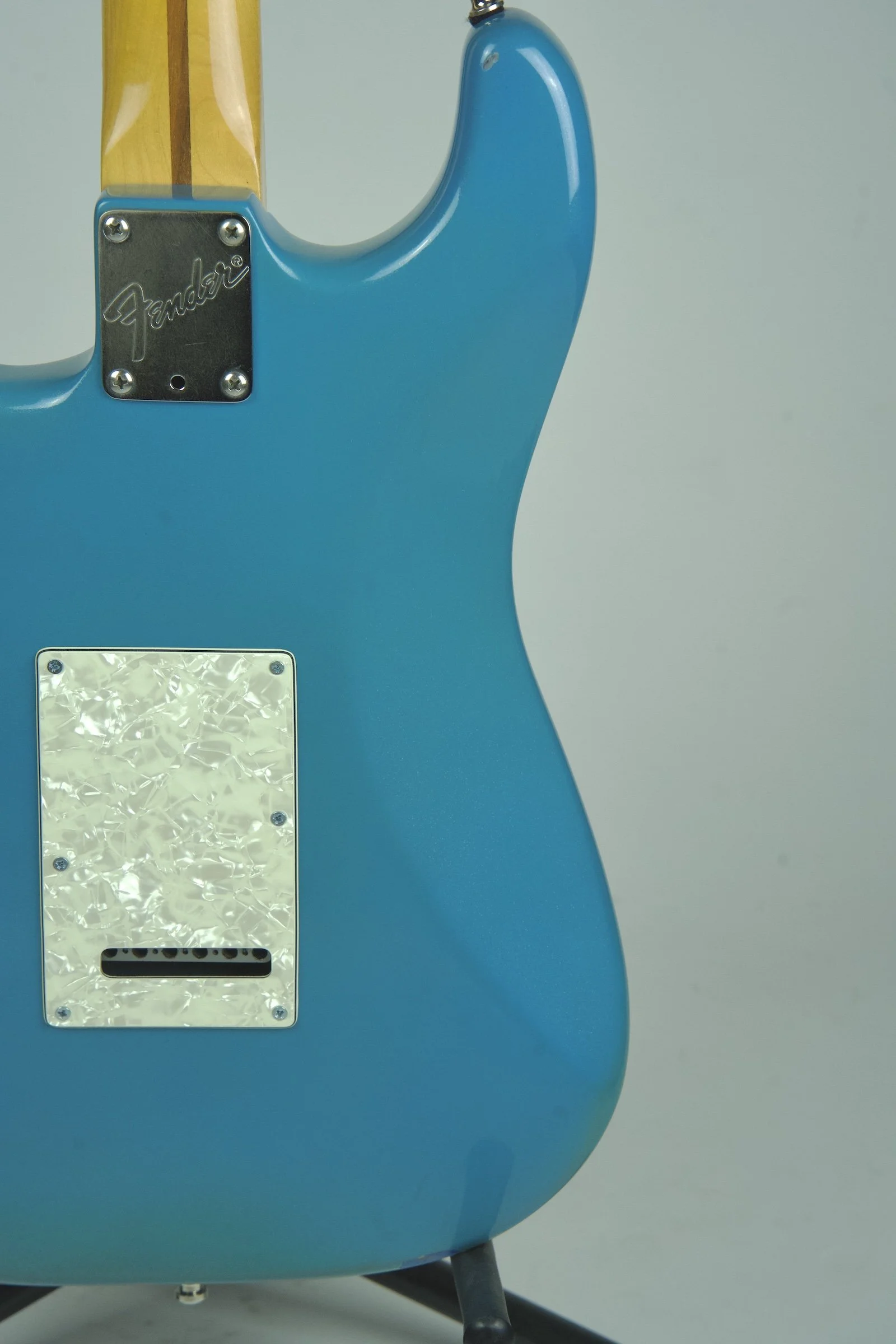 Used 1989 Fender USA Stratocaster Electric guitar - Blue13.jpeg