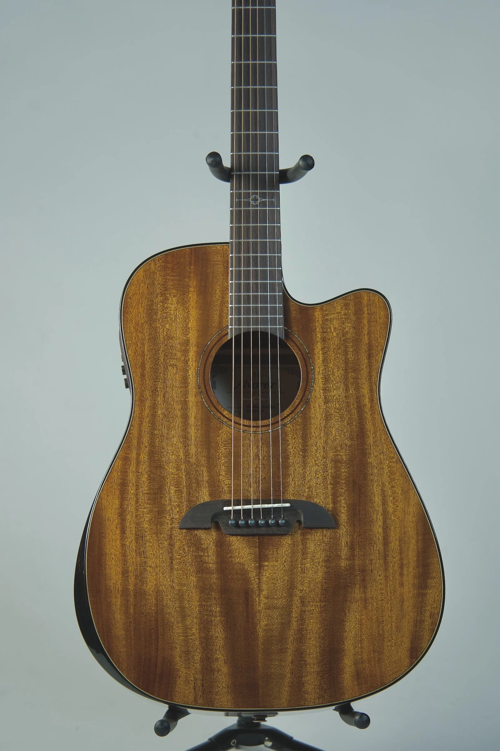 Alvarez AED66CE Acoustic Guitar2.jpeg