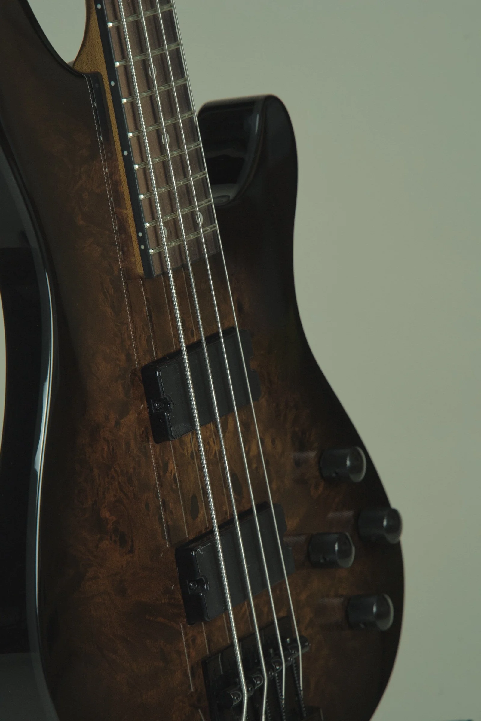 Schecter C-4 Standard Electric Bass - Tobacco Burl15.jpeg