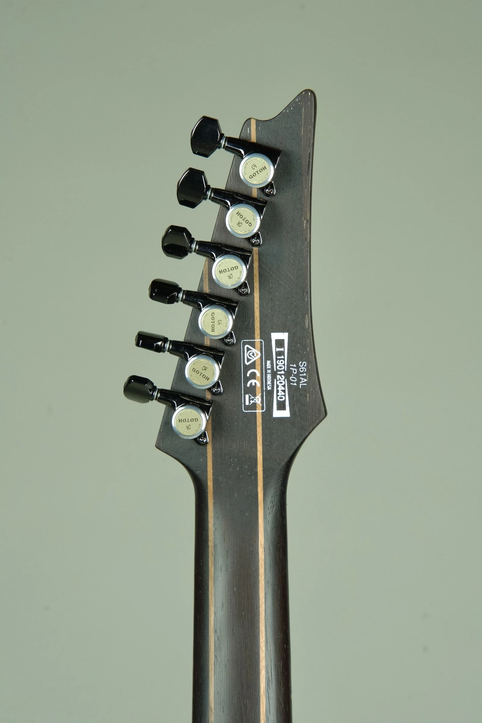 Used Ibanez Axion Series S61AL - Black Mirage Gradation Low Gloss10.jpeg