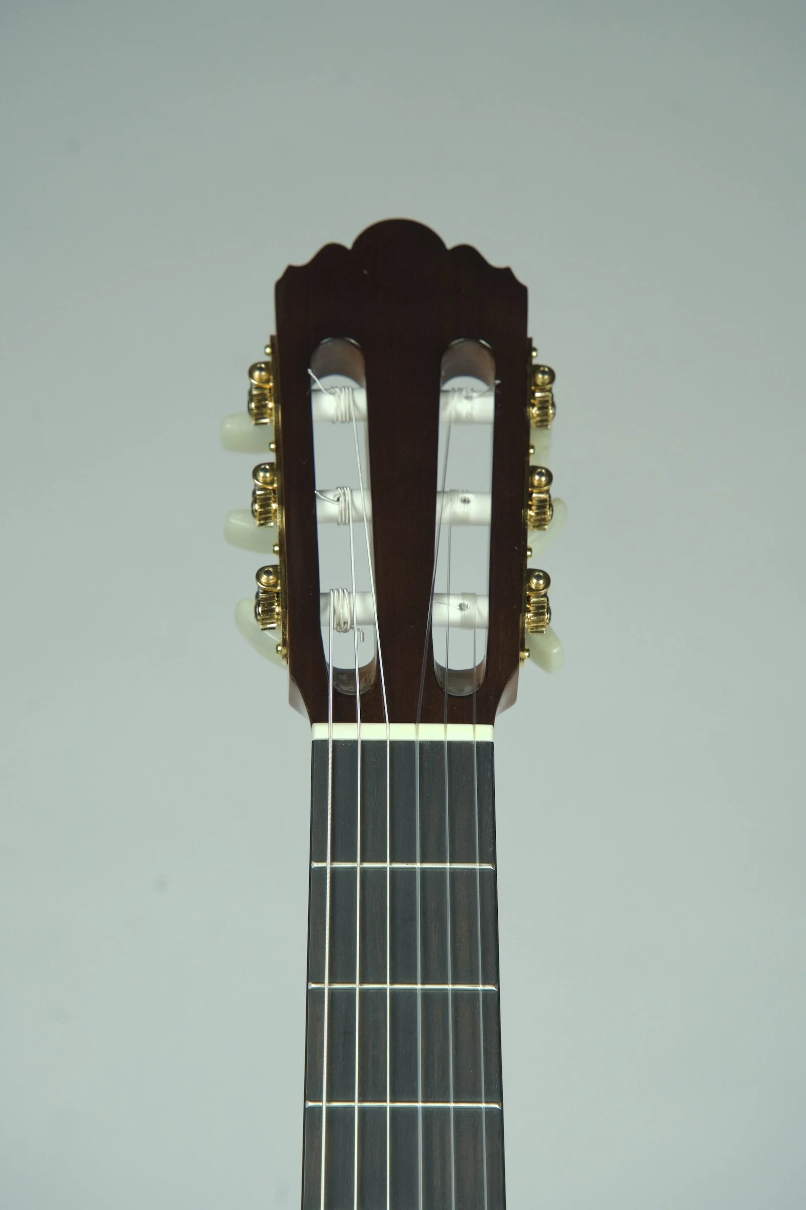 Yamaha Red Label GC32 Classical Guitar 21.jpeg