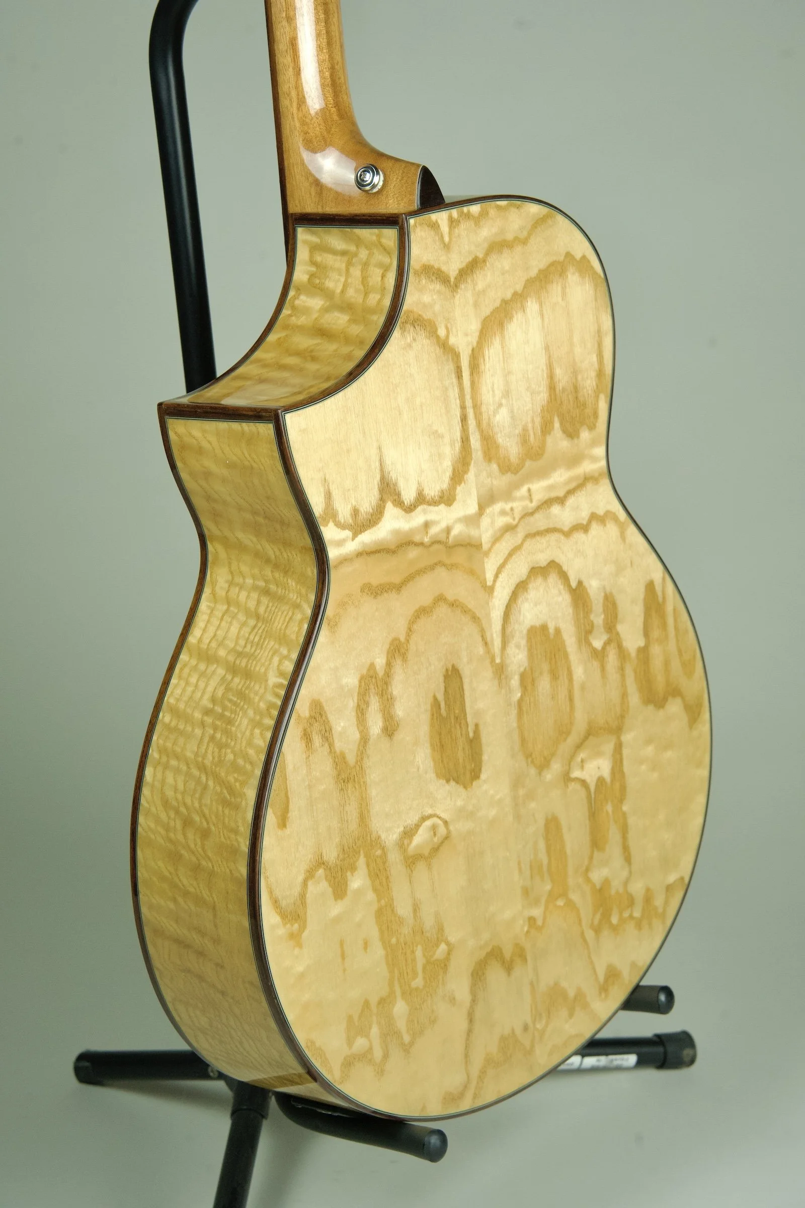 Used Ibanez Acoustic Electric AEW40AS16.jpeg