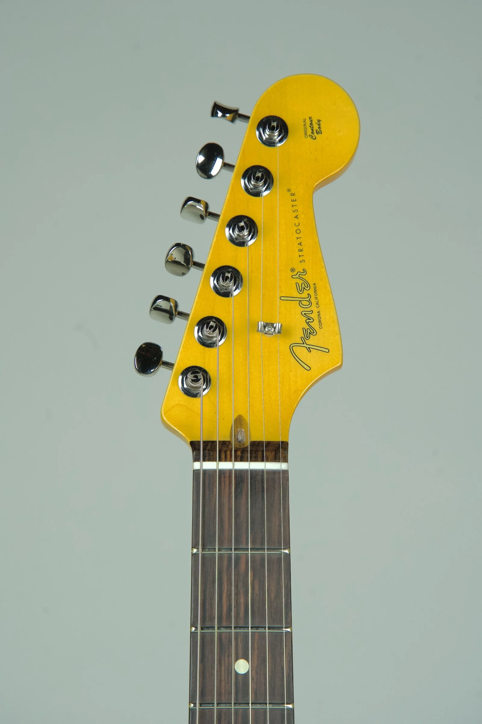 Fender American Professional Classic HSS Stratocaster - Faded Sherwood Green6.jpeg