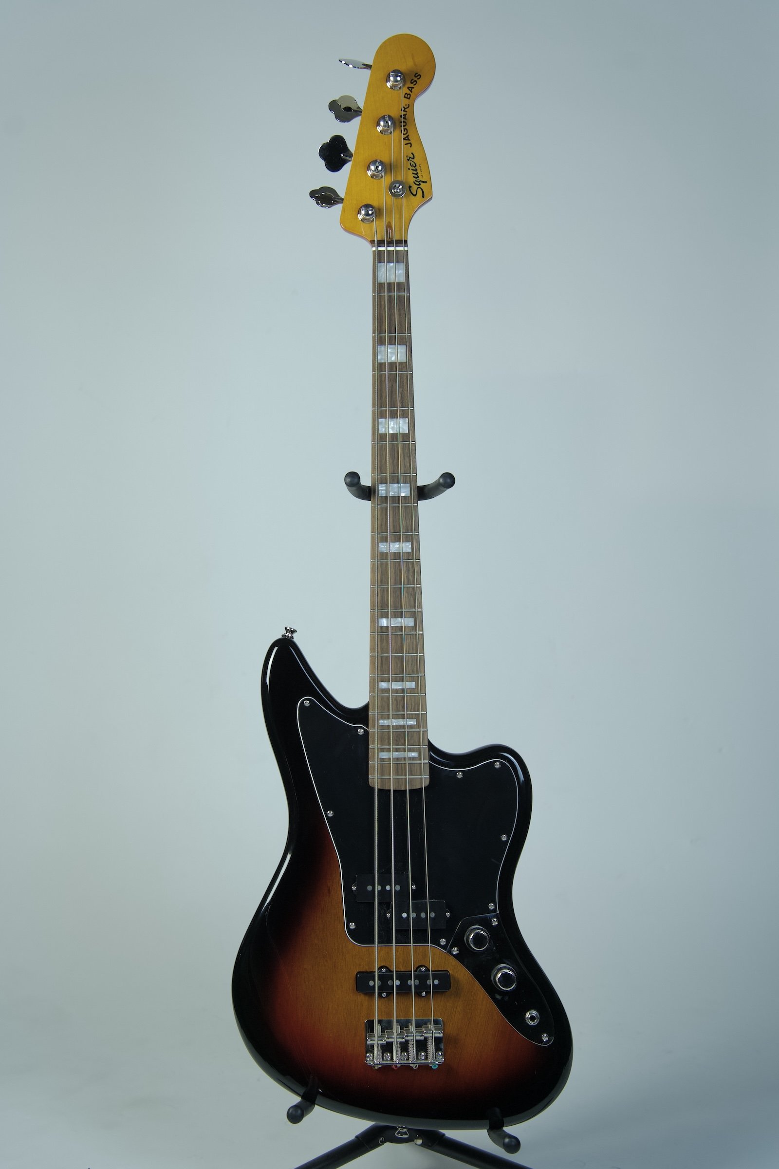 Used Squier Jaguar Classic Vibe Jaguar Bass Guitar1.jpeg