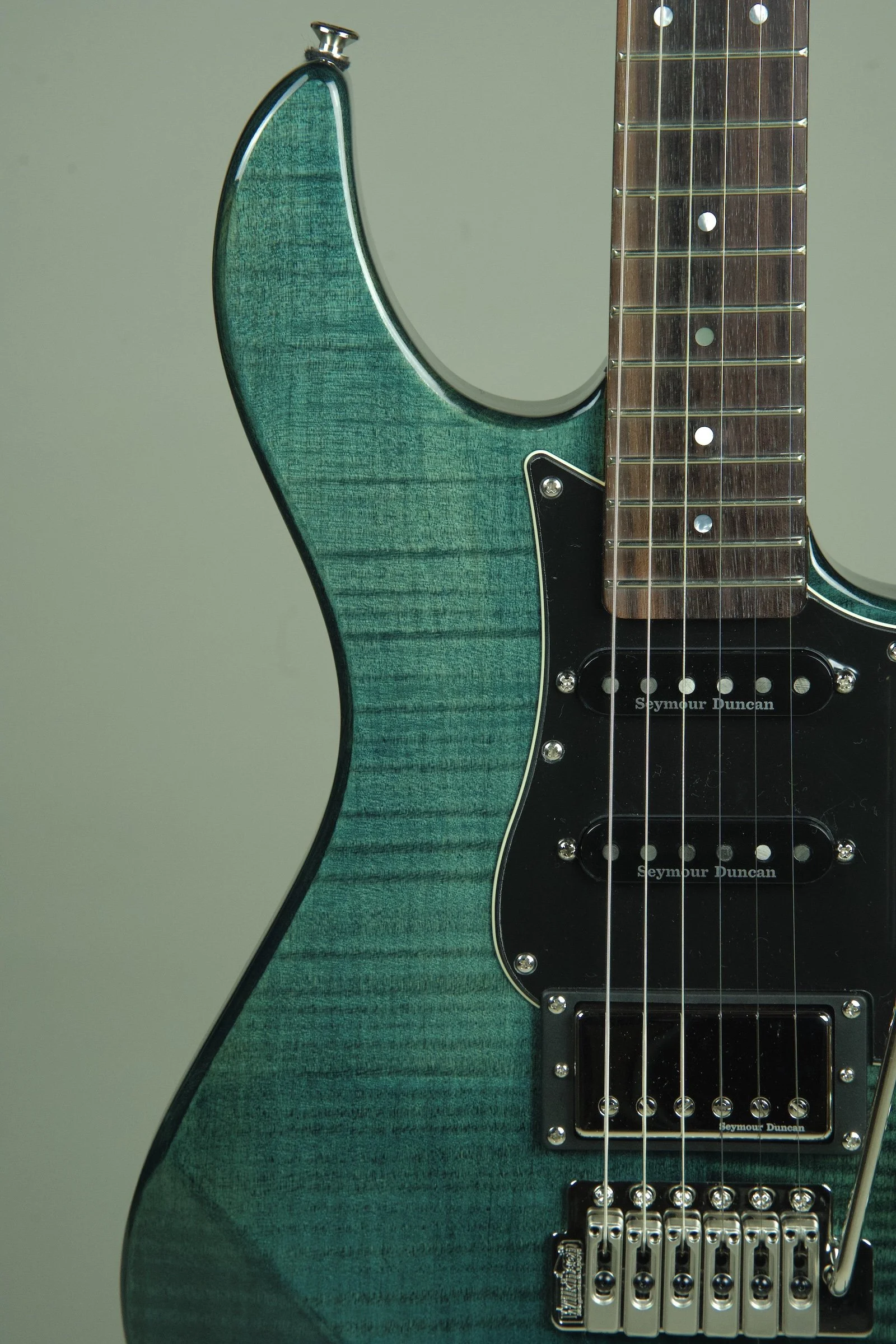 Yamaha Pacifica PAC612VIIFM Electric Guitar - Indigo Blue4.jpeg