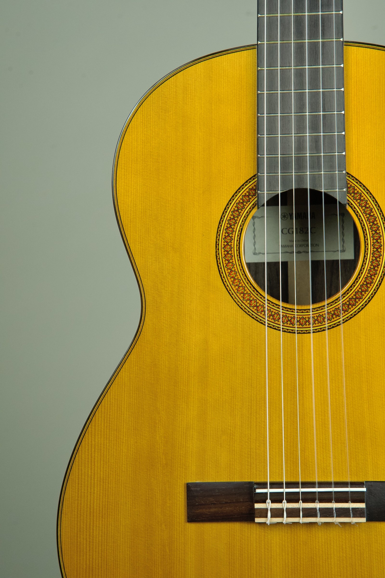 Yamaha CG182 Classical Guitar3.jpeg