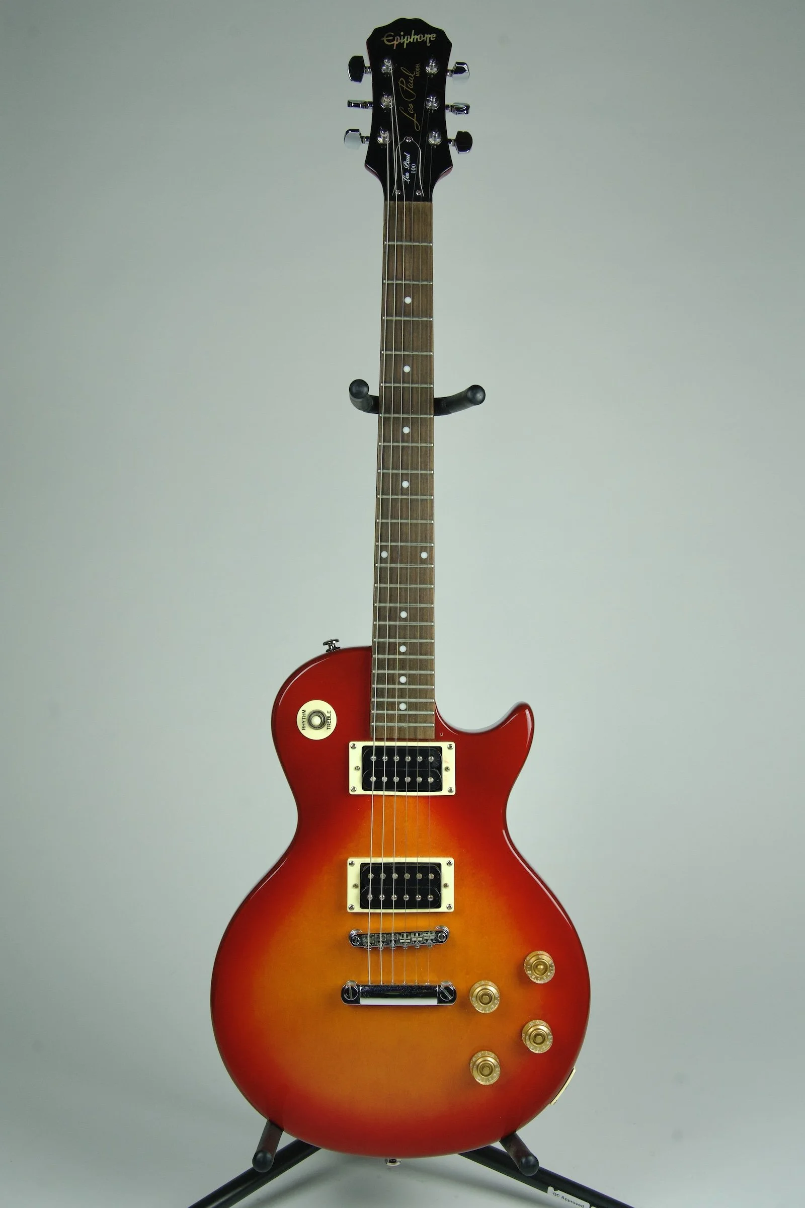 Used Epiphone Les Paul 100 Electric Guitar - Cherry Sunburst1.jpeg