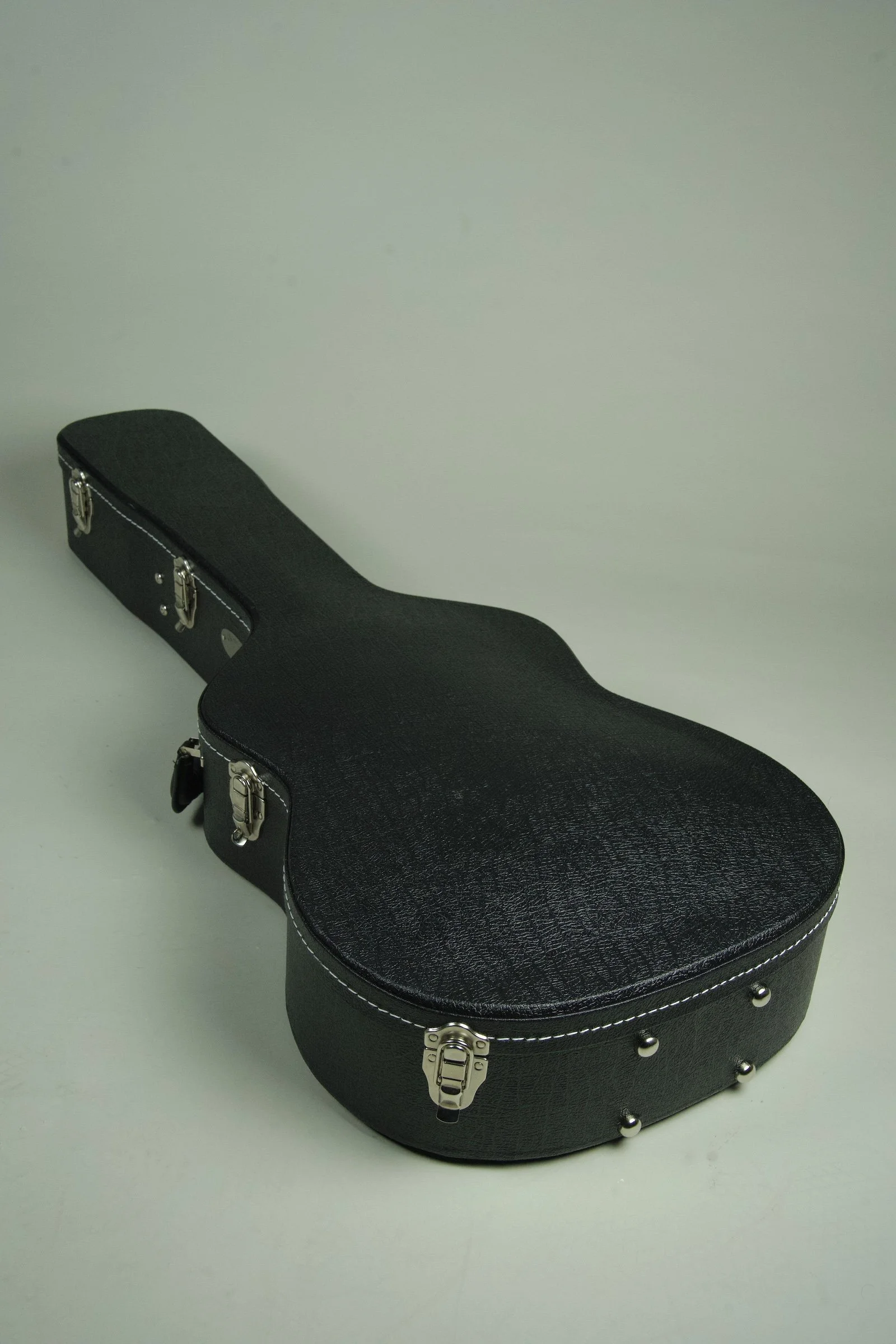 Used Martin OOO-18 Acoustic Guitar1.jpeg