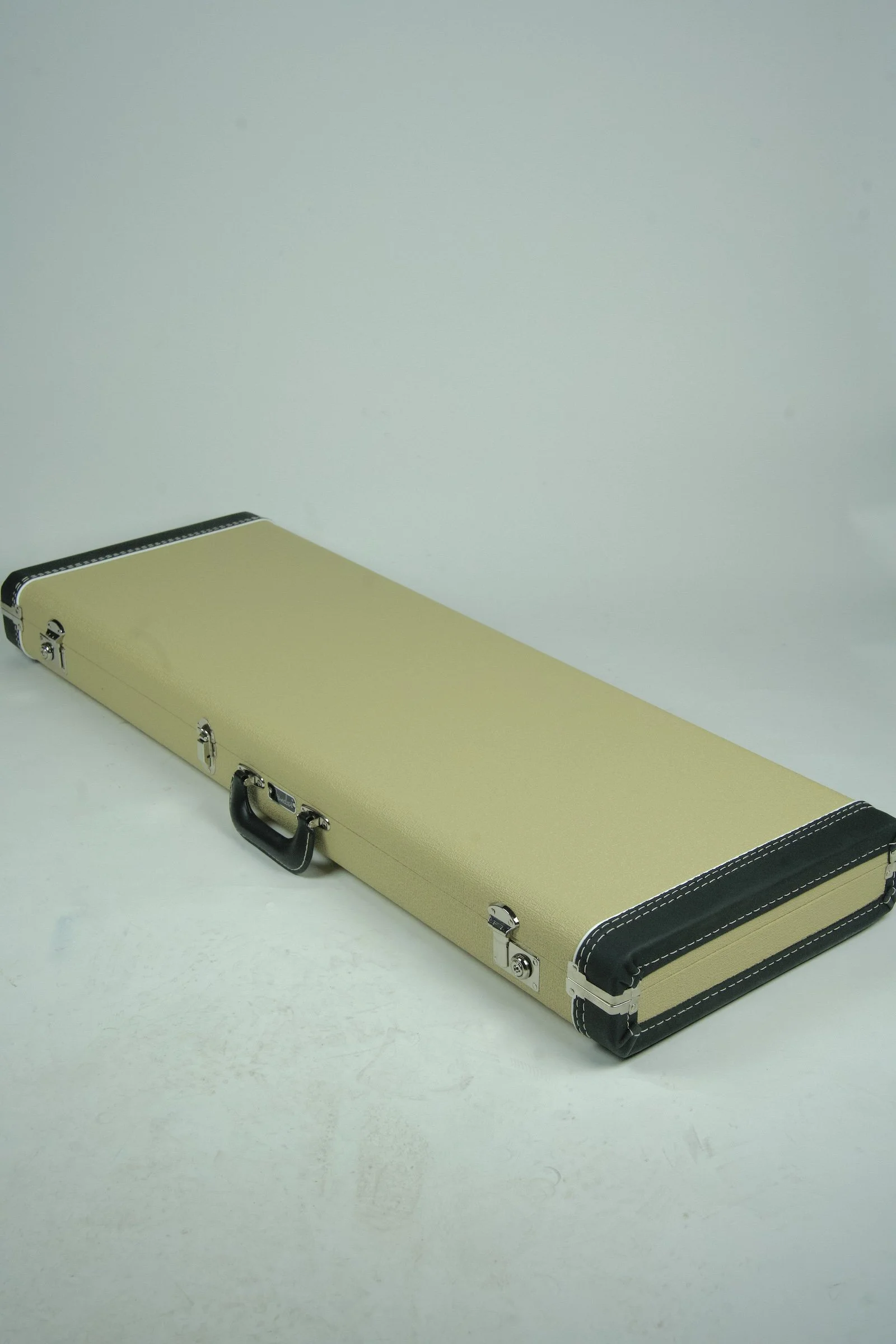 Fender Custom Shop Limited 1964 Stratocaster Journeyman - Aged Shell Pink18.jpeg