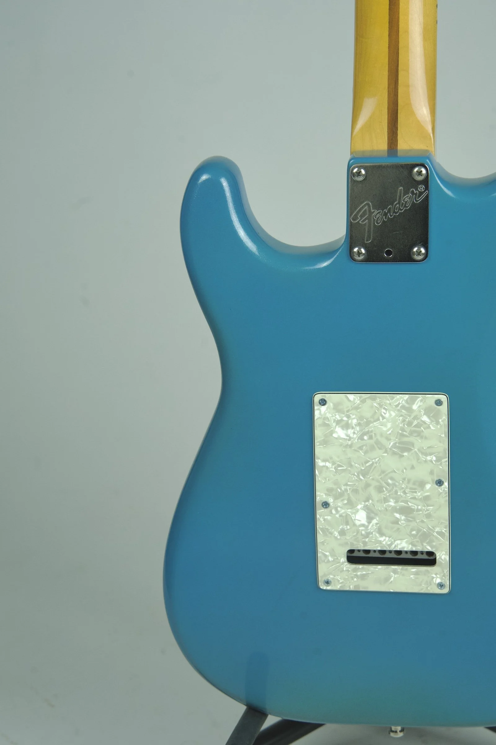 Used 1989 Fender USA Stratocaster Electric guitar - Blue14.jpeg