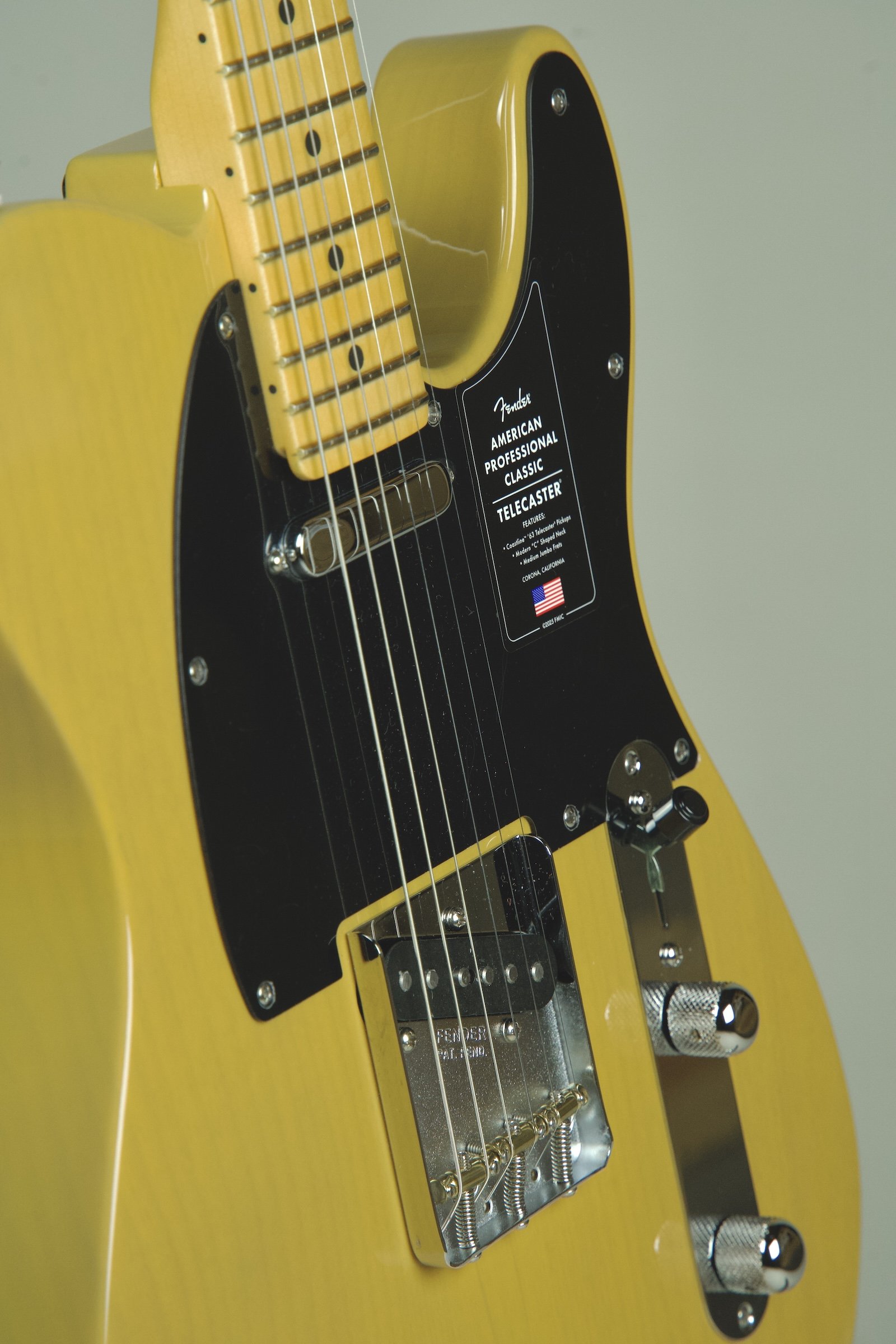 Fender American Professional Classic Telecaster Electric Guitar - Butterscotch Blonde16.jpeg
