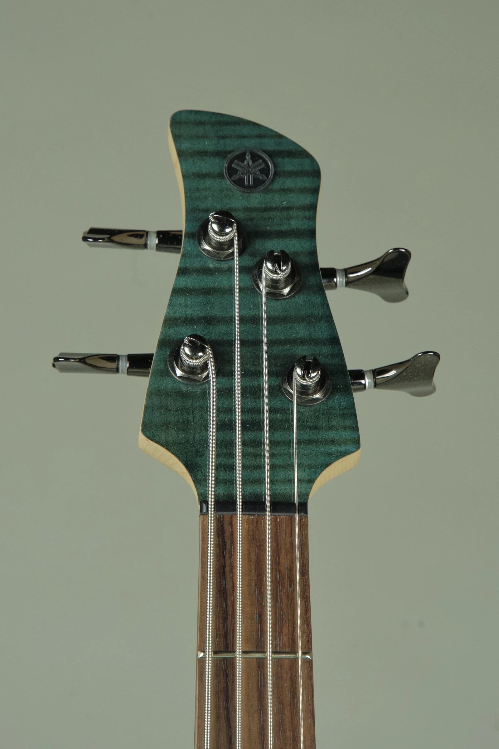 Yamaha TRBX604FM 4-string Bass Guitar - Indigo Blue3.jpeg