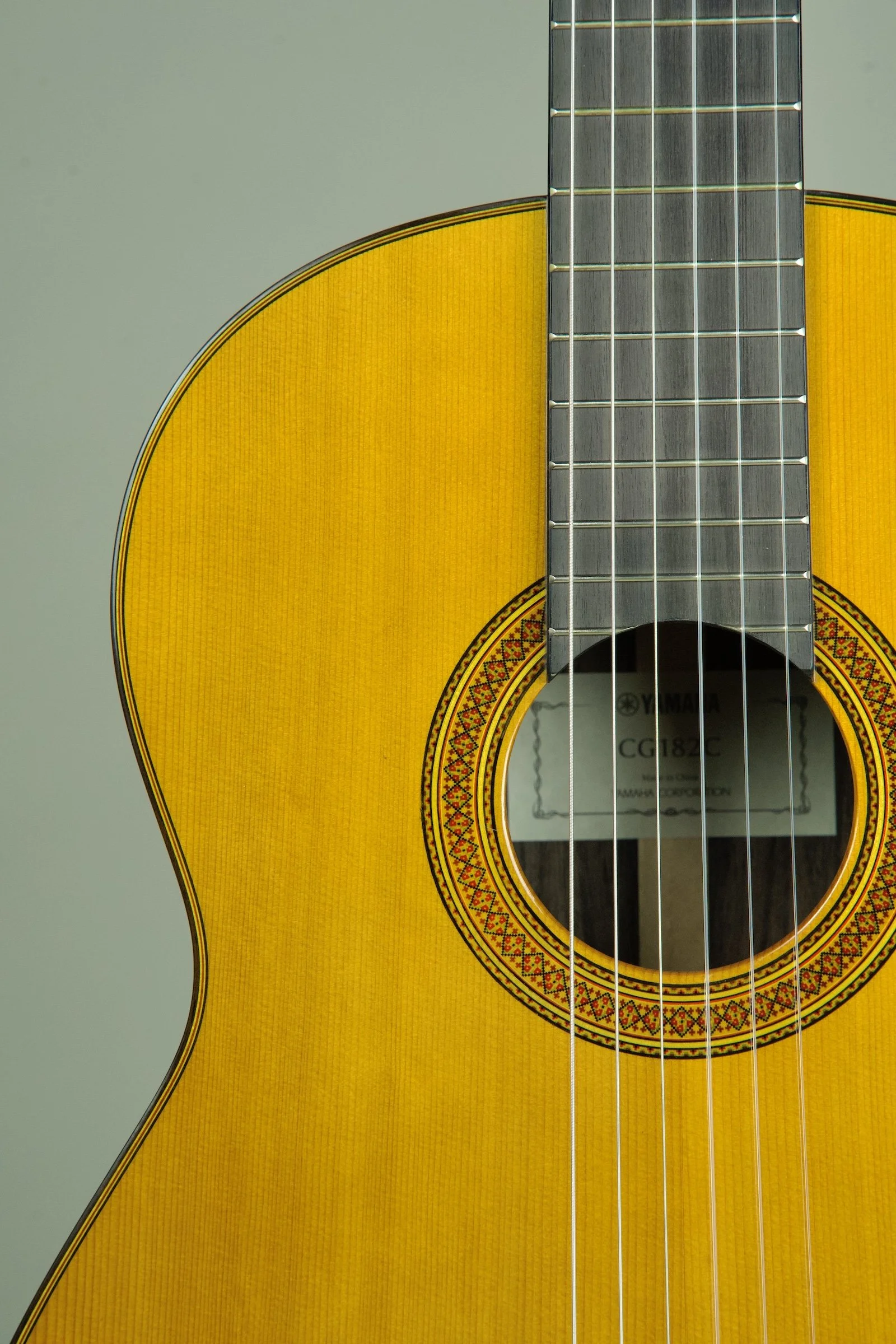 Yamaha CG182 Classical Guitar4.jpeg