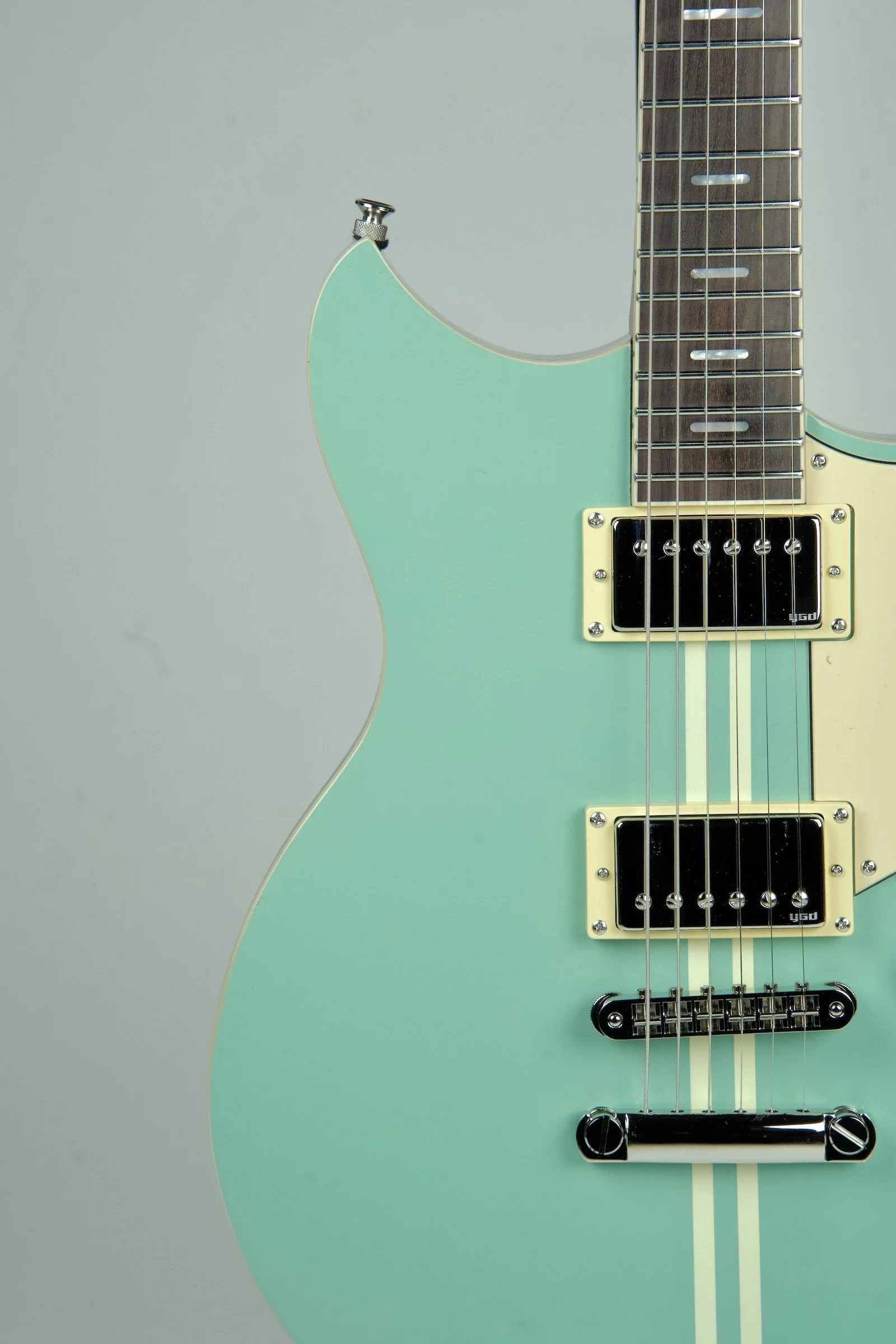 Yamaha Revstar Standard RSS20 Electric Guitar - Sonic Blue4.jpeg