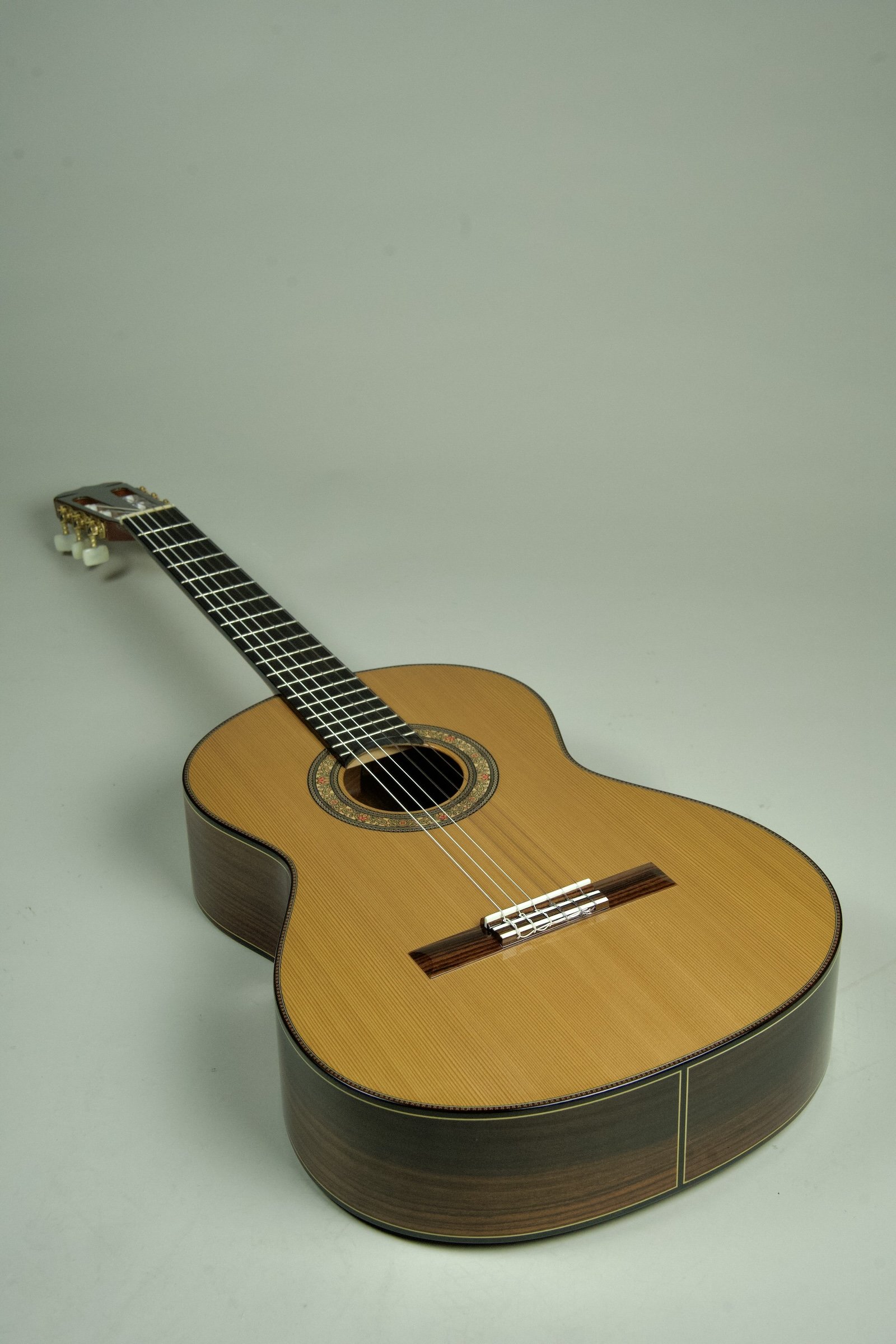 Used Alvarez CYM75 Classical Guitar25.jpeg