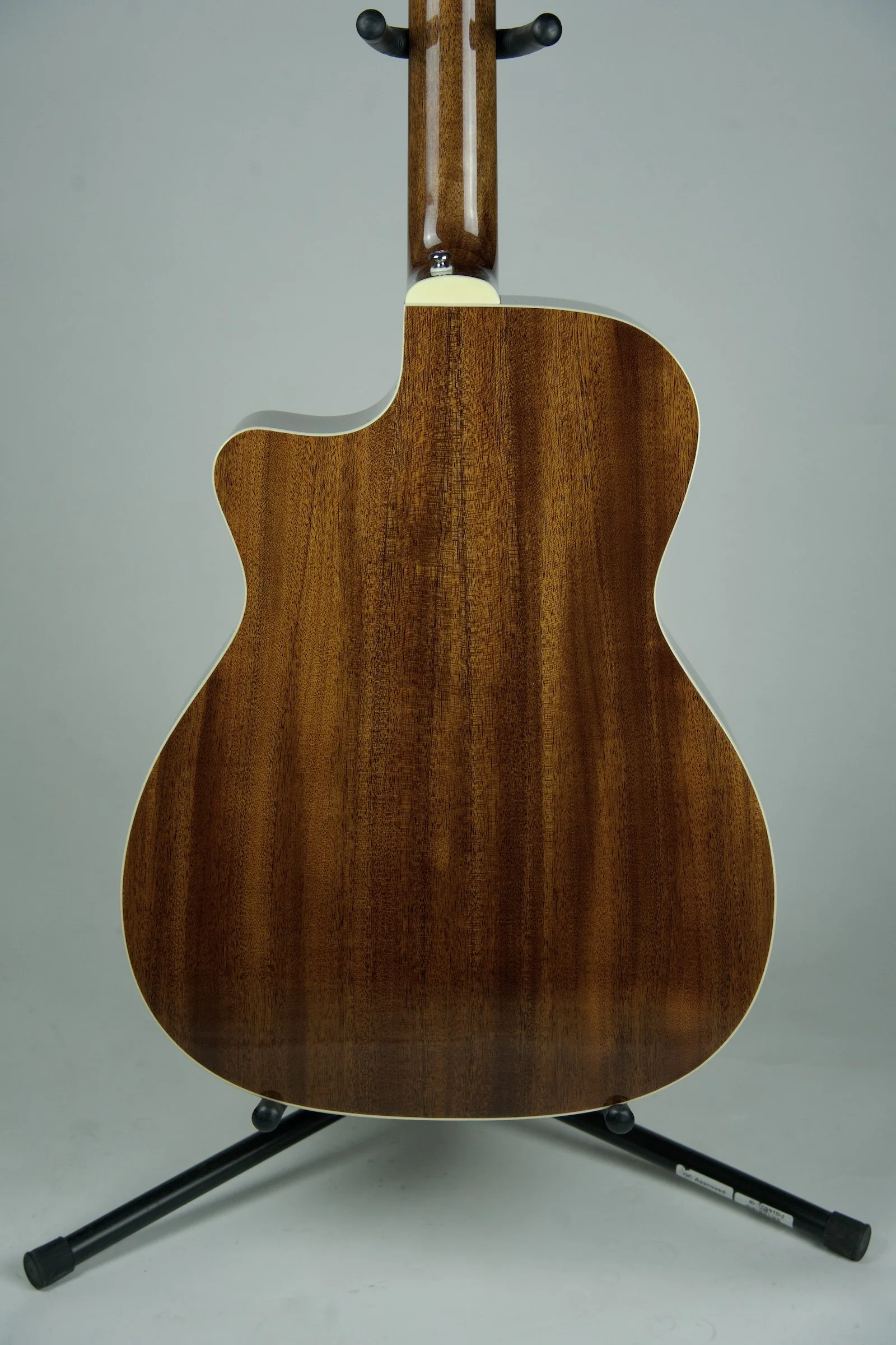 Guild OM-140ce Acoustic Electric Guitar25.jpeg