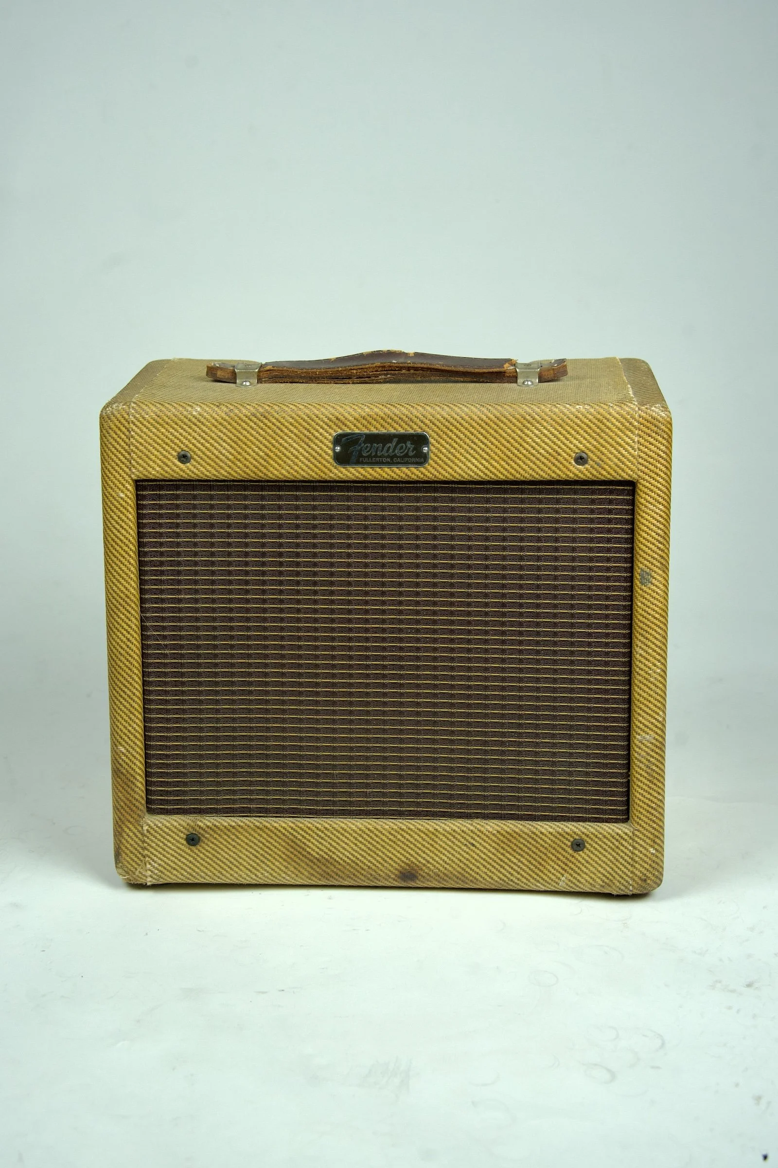 Used 1963 USA Fender 5F1 Champ Guitar Amplifier1.jpeg