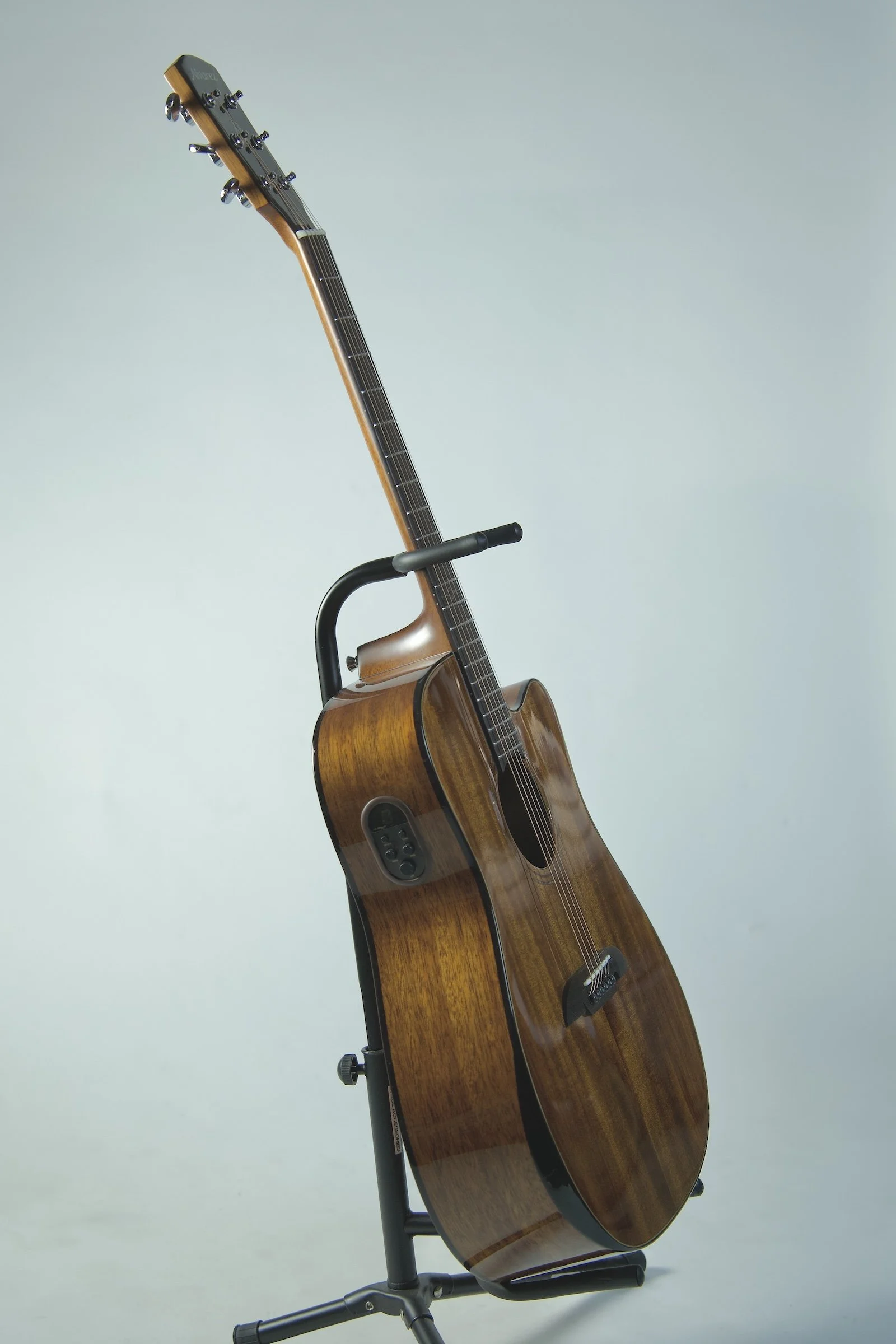 Alvarez AED66CE Acoustic Guitar9.jpeg