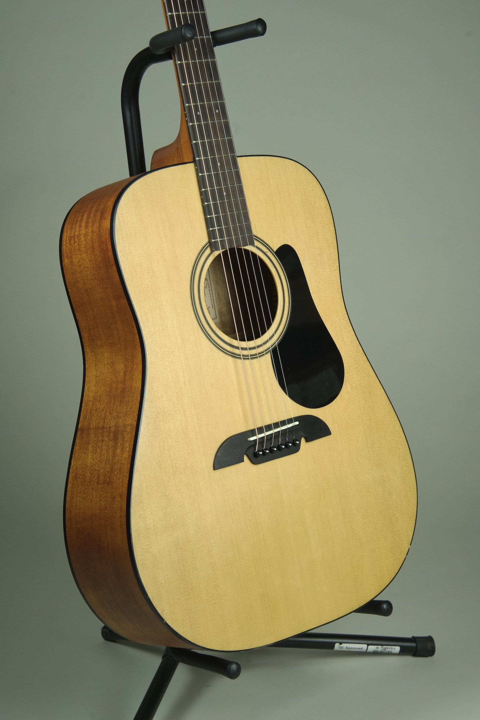 Used Alvarez RD12 Acoustic Guitar8.jpeg